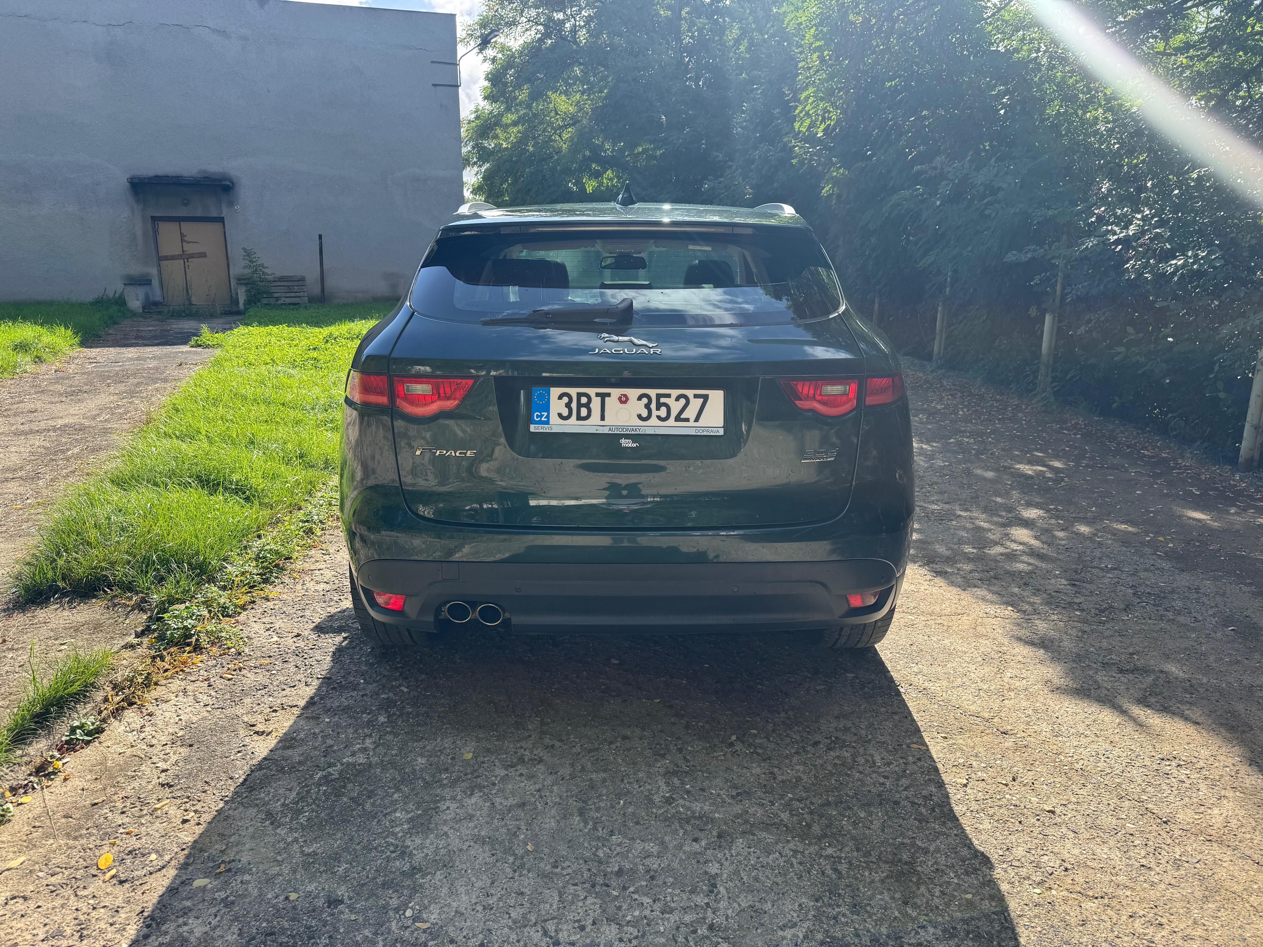 Jaguar F-Pace, 2.0D, automat, 4x4 - fotka 5