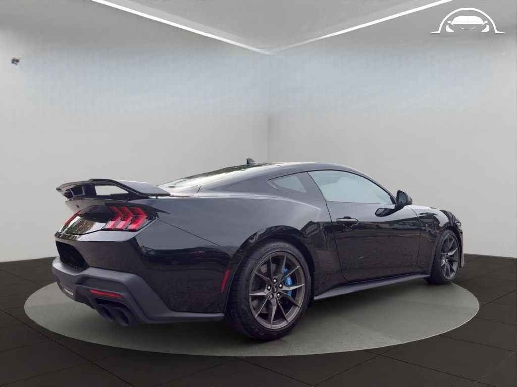 Ford Mustang, 5.0 Ti-VCT V8 Dark Horse - fotka 5