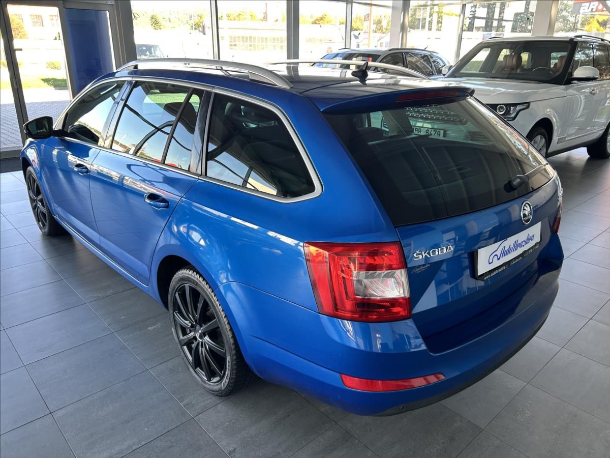 Škoda Octavia, 1,8   TSI 132kW,STYLE,2.MAJITE - fotka 4