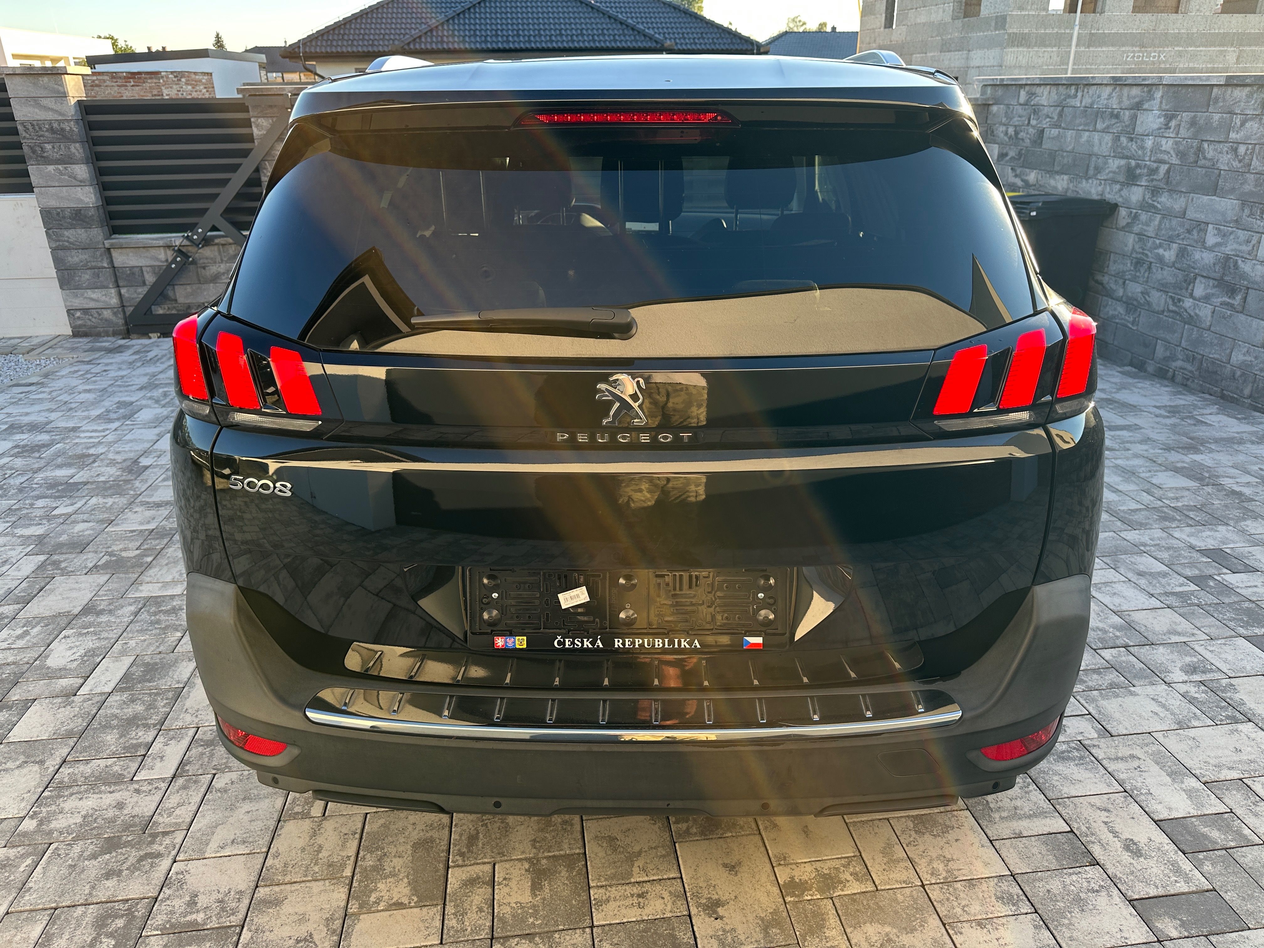 Peugeot 5008, 1,2 PT ALLURE, PANORAMA, AT8 - fotka 5