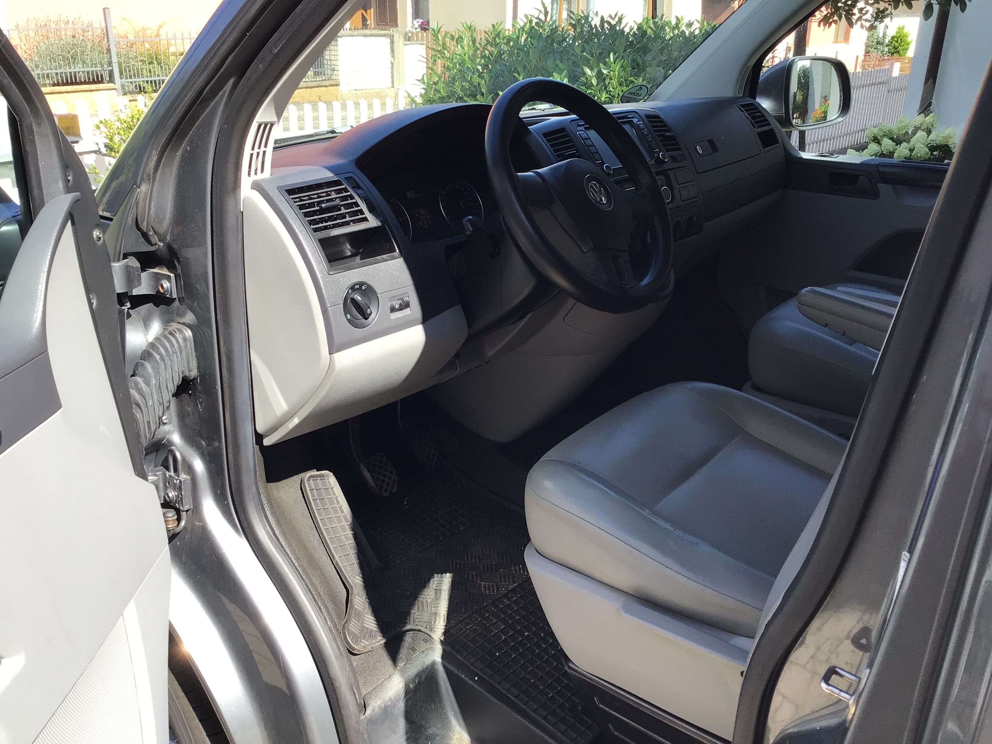 Volkswagen Transporter, VW Transportér 5.1 long 2,0 - fotka 5