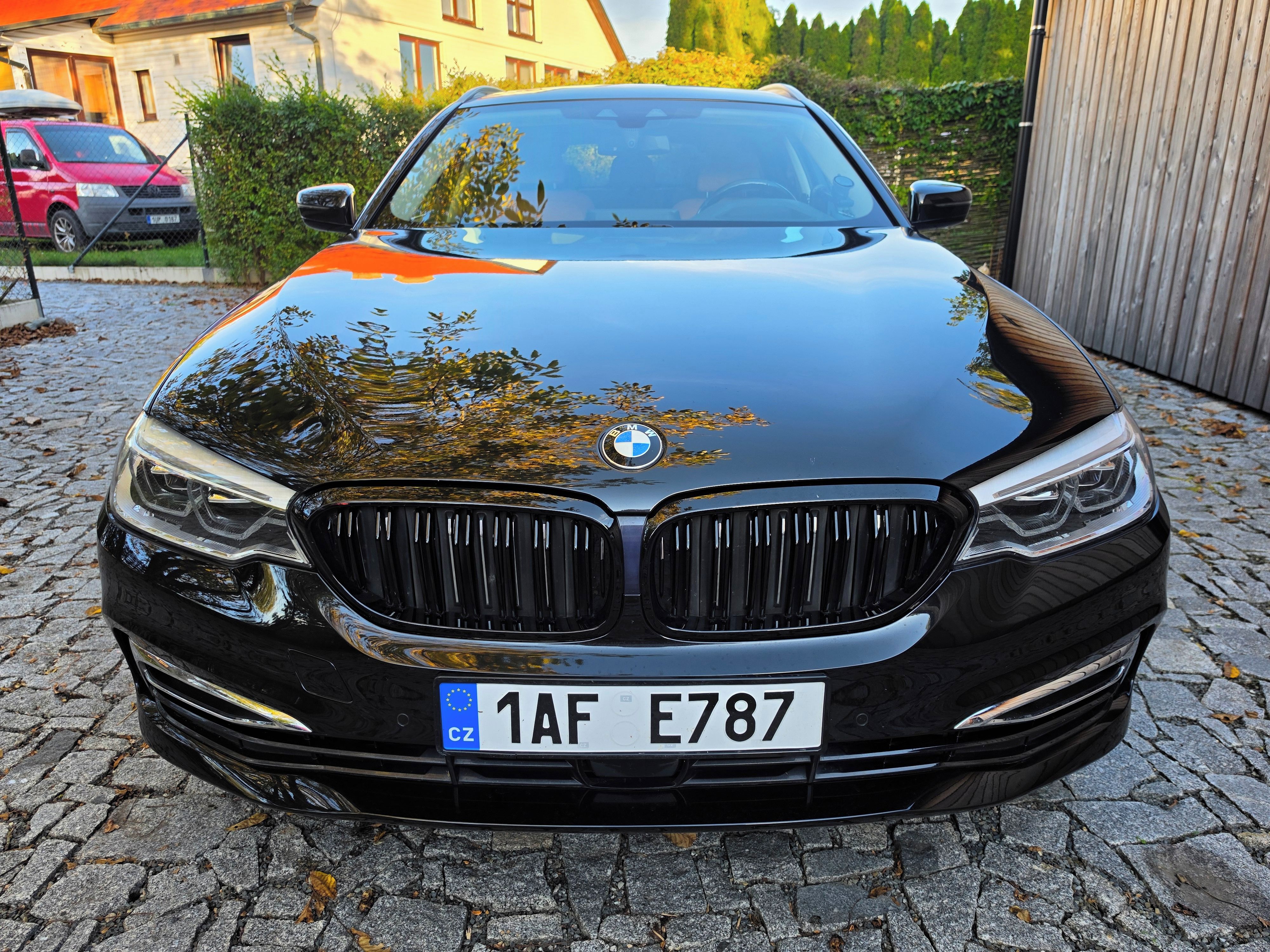 BMW Řada 5, BMW 530d xDrive, nez.topení - fotka 5