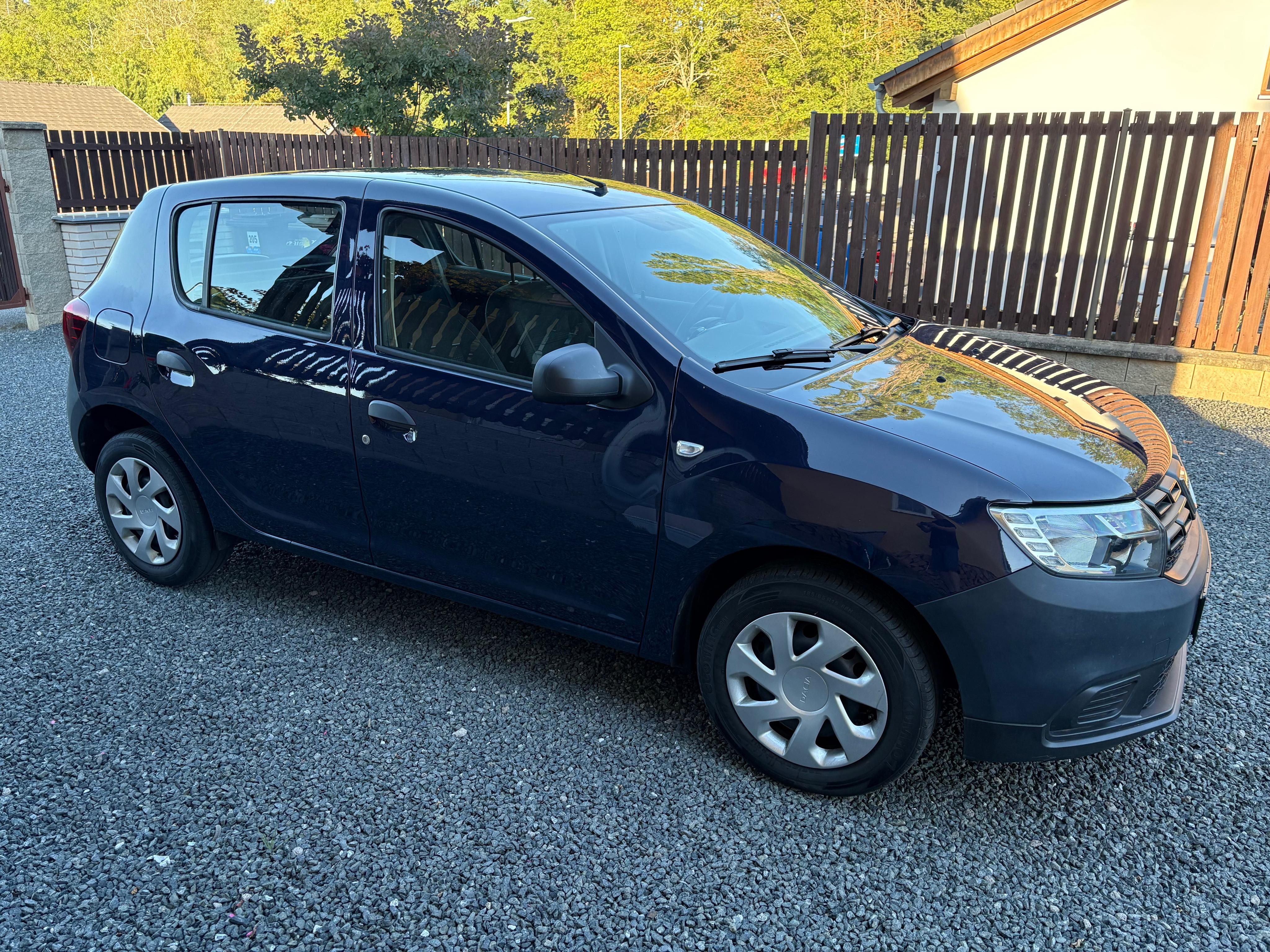 Dacia Sandero, 1.0 SCe Access - fotka 4
