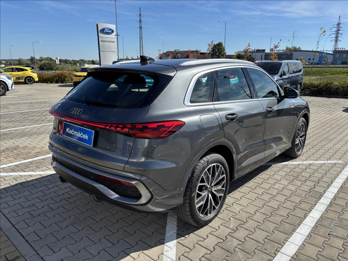 Audi Q5, 2,0 TDI 150kW S-Line quattro - fotka 5
