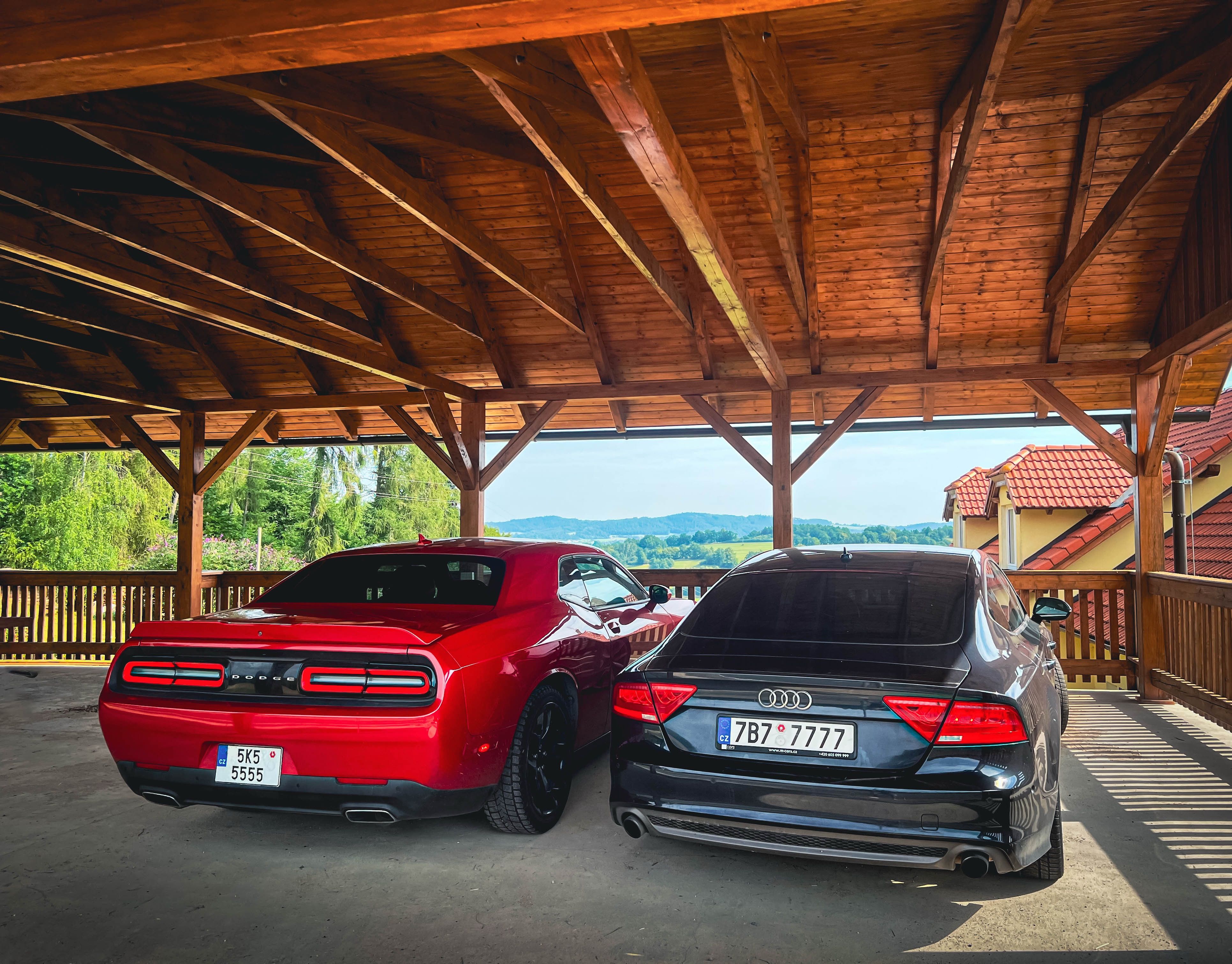 Dodge Challenger, Dodge Challenger SXT PLUS 2015 - fotka 6