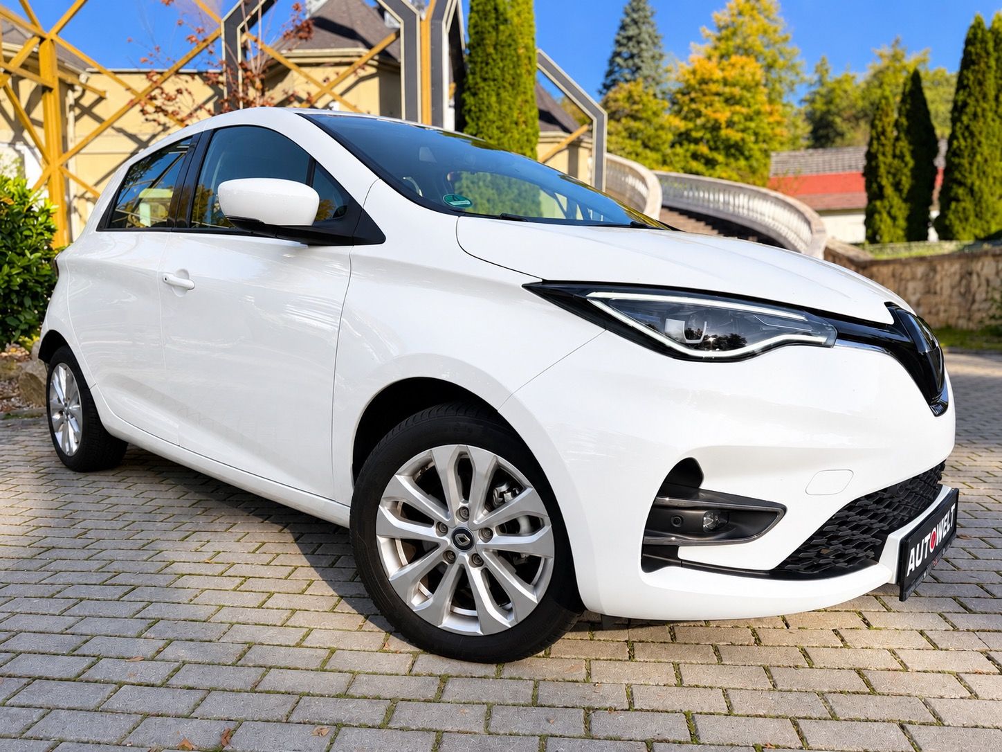 Renault ZOE, EXPERIENCE 52kWh /9199KM/DPH/ - fotka 3