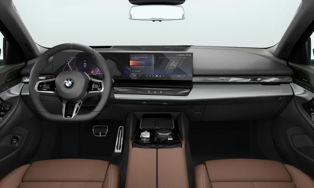 BMW Řada 5, 520d xDrive Touring Mpaket - fotka 4