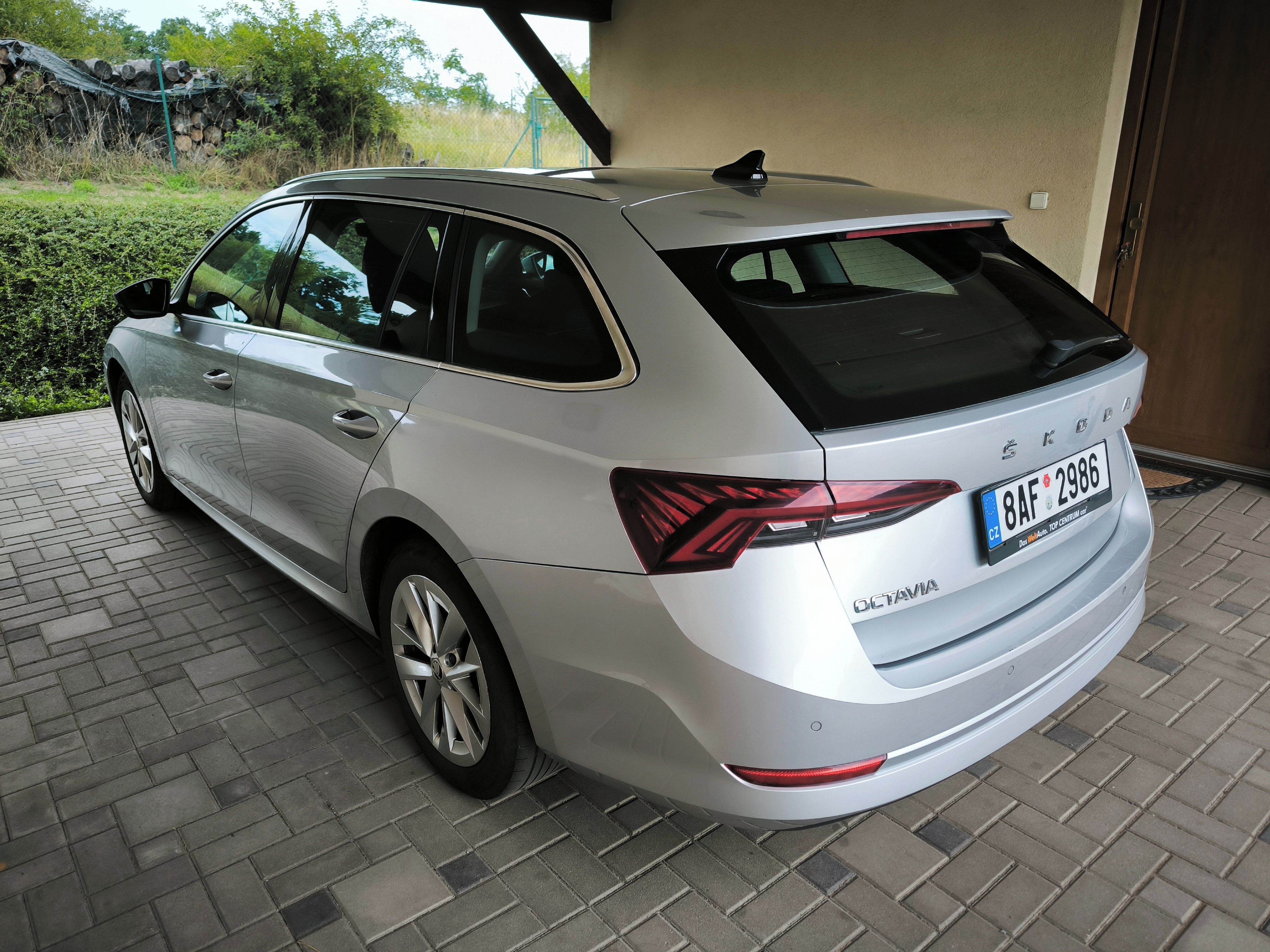 Škoda Octavia, Škoda Octavia IV 1.5 TSI 110kW - fotka 3