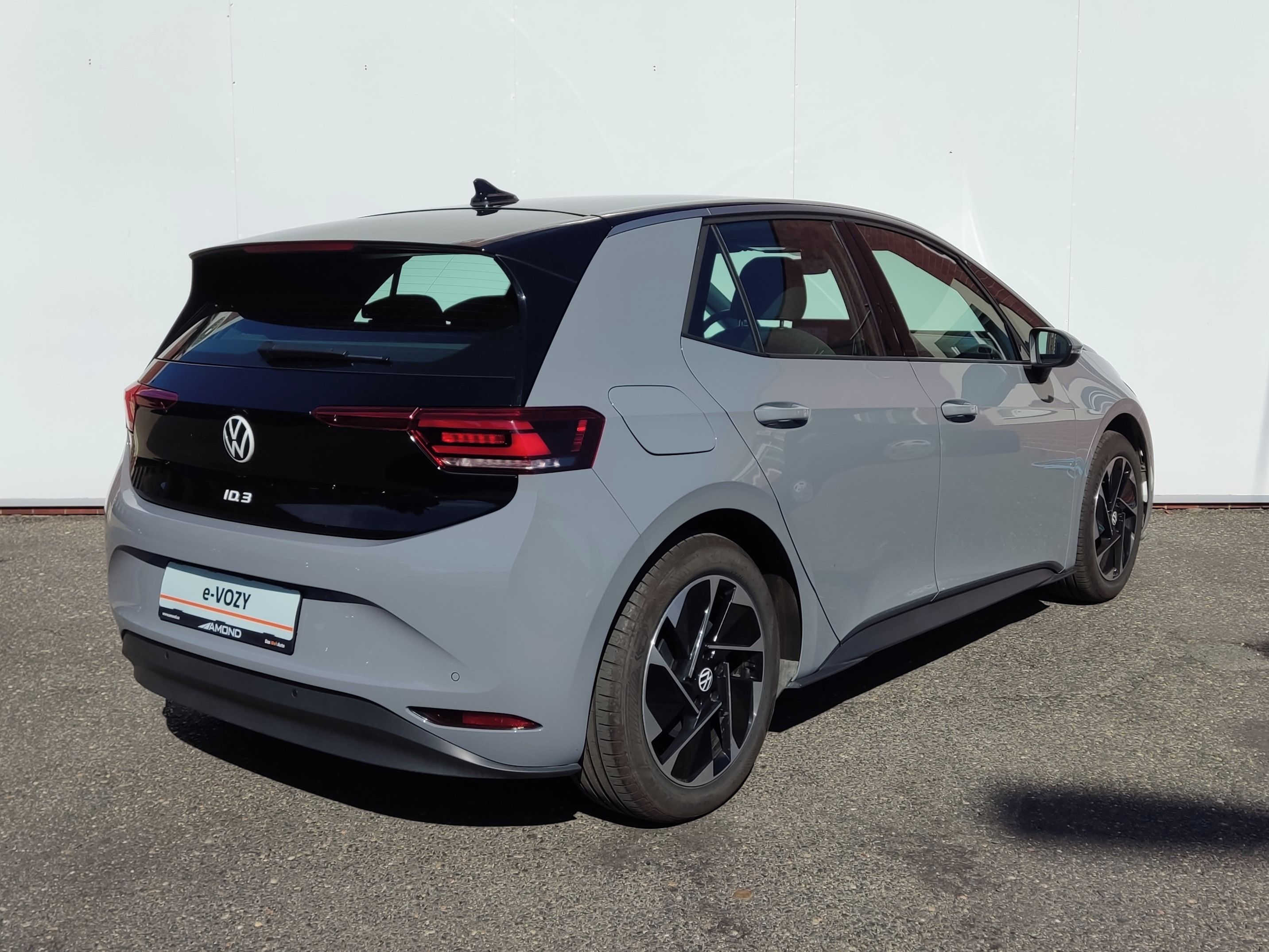 Volkswagen ID.3, 52 kWh 125 kW Pure Limited - fotka 2