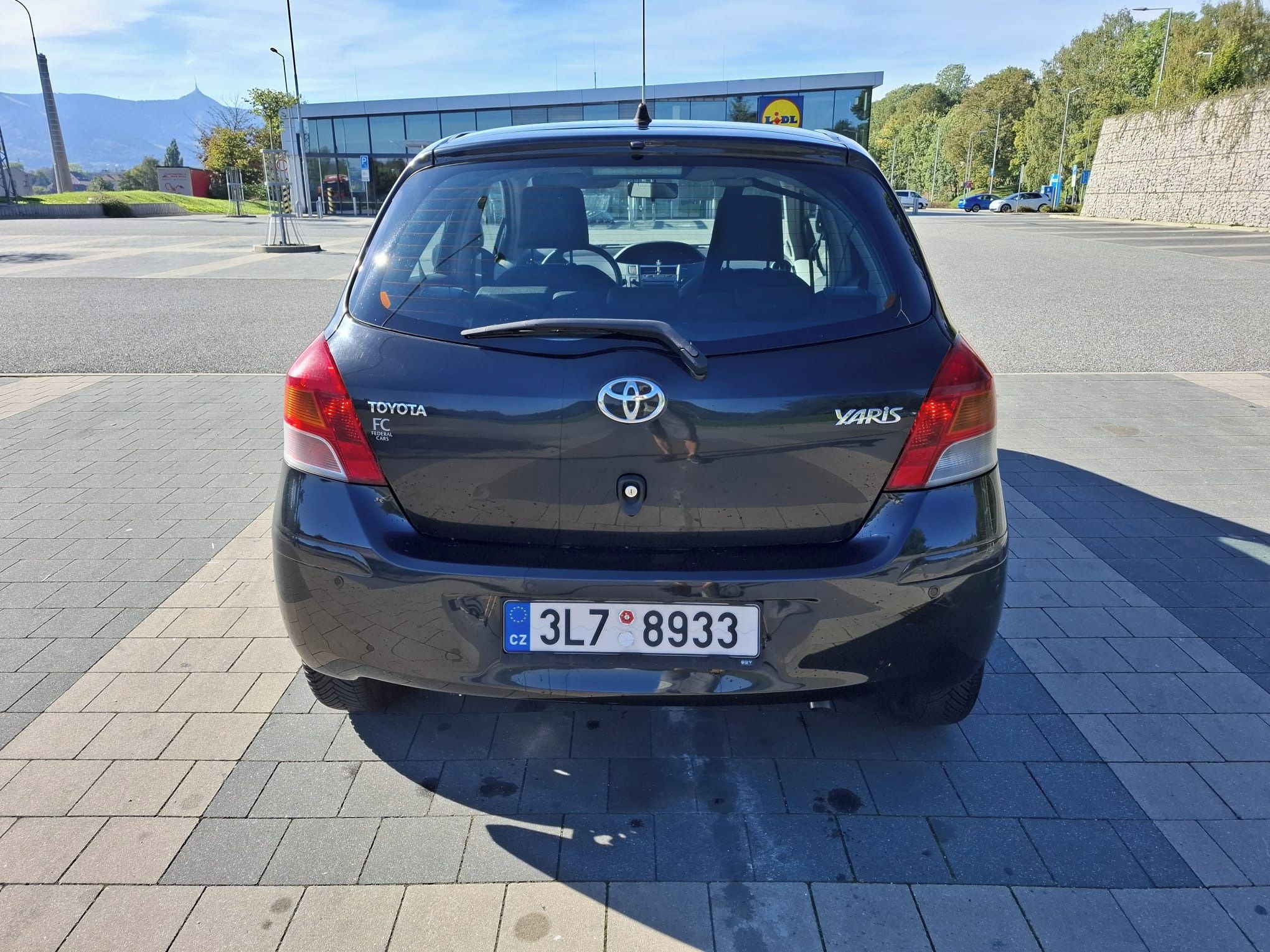 Toyota Yaris, Toyota Yaris 1.0 VVT-i 51 kW - fotka 5