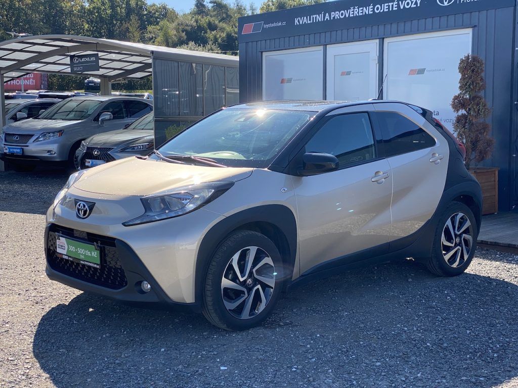 Toyota Aygo, 1.0i, ČR, Style, automat, DPH - fotka 4
