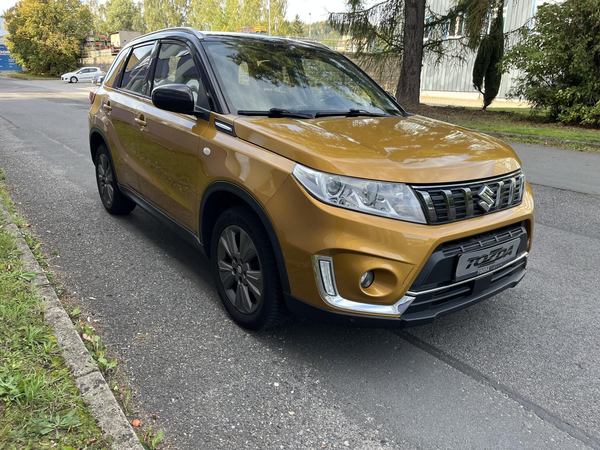 Suzuki Vitara, 1,4 BoosterJet Elegance/servis - fotka 6