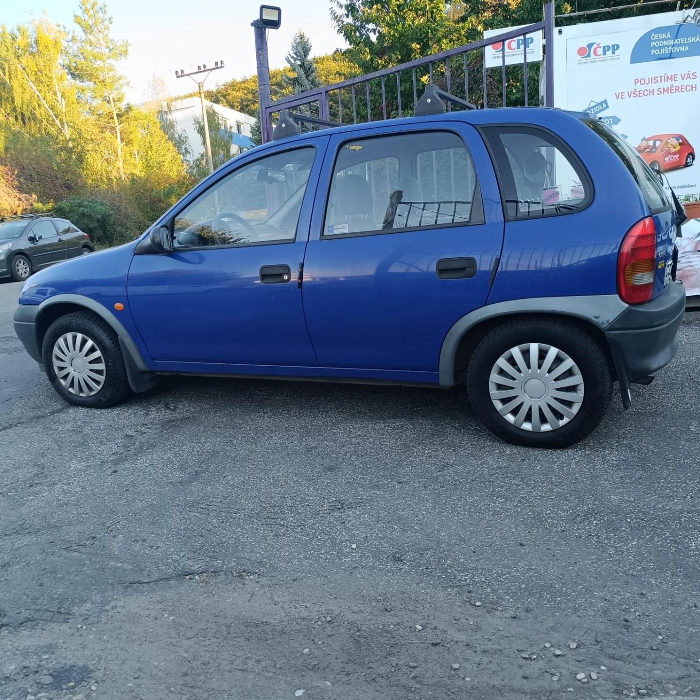 Opel Corsa, 1.0-12V/40kW - fotka 4