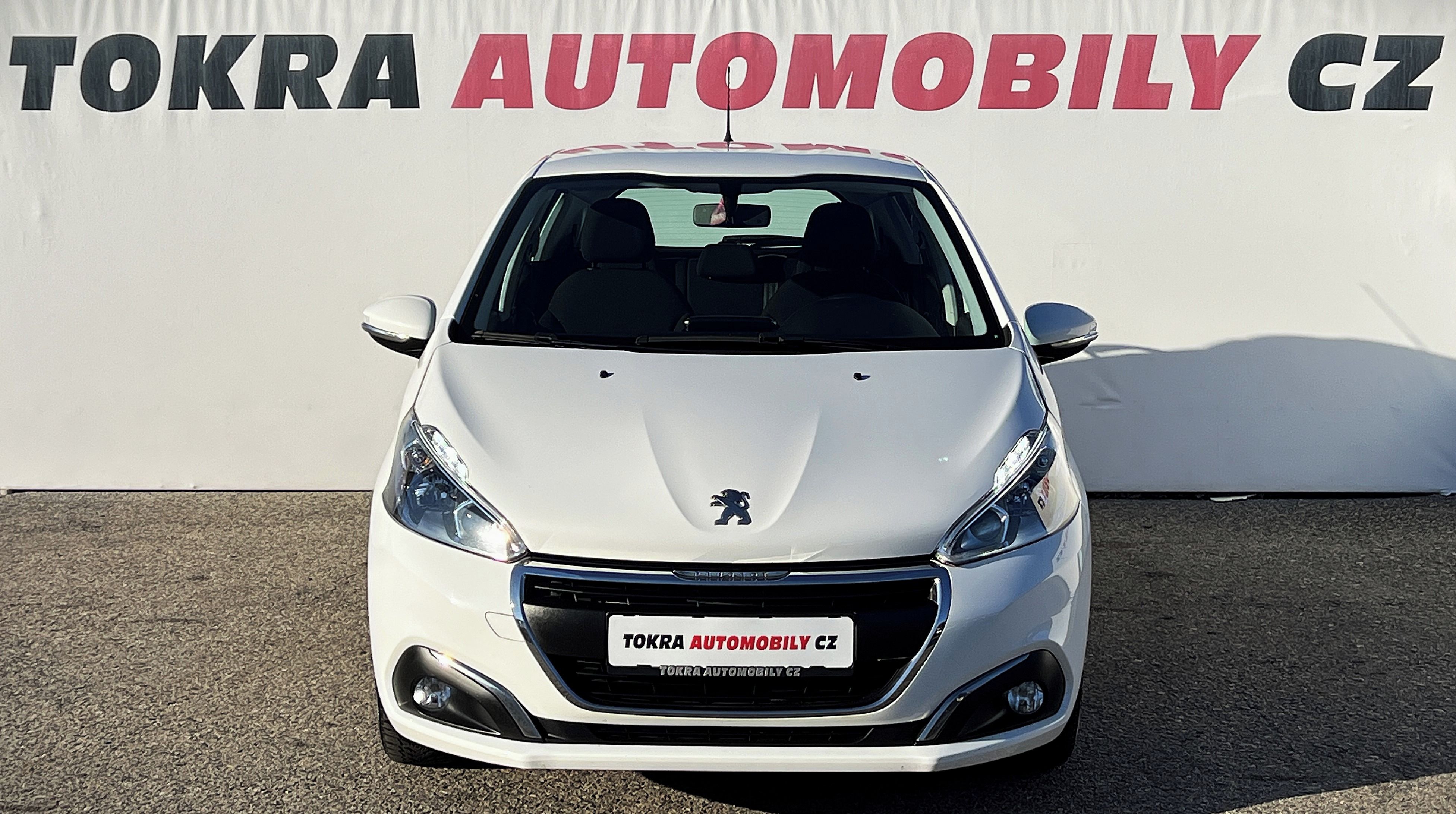 Peugeot 208, 1.2 61kW Tempomat Dig.Klima ČR - fotka 2