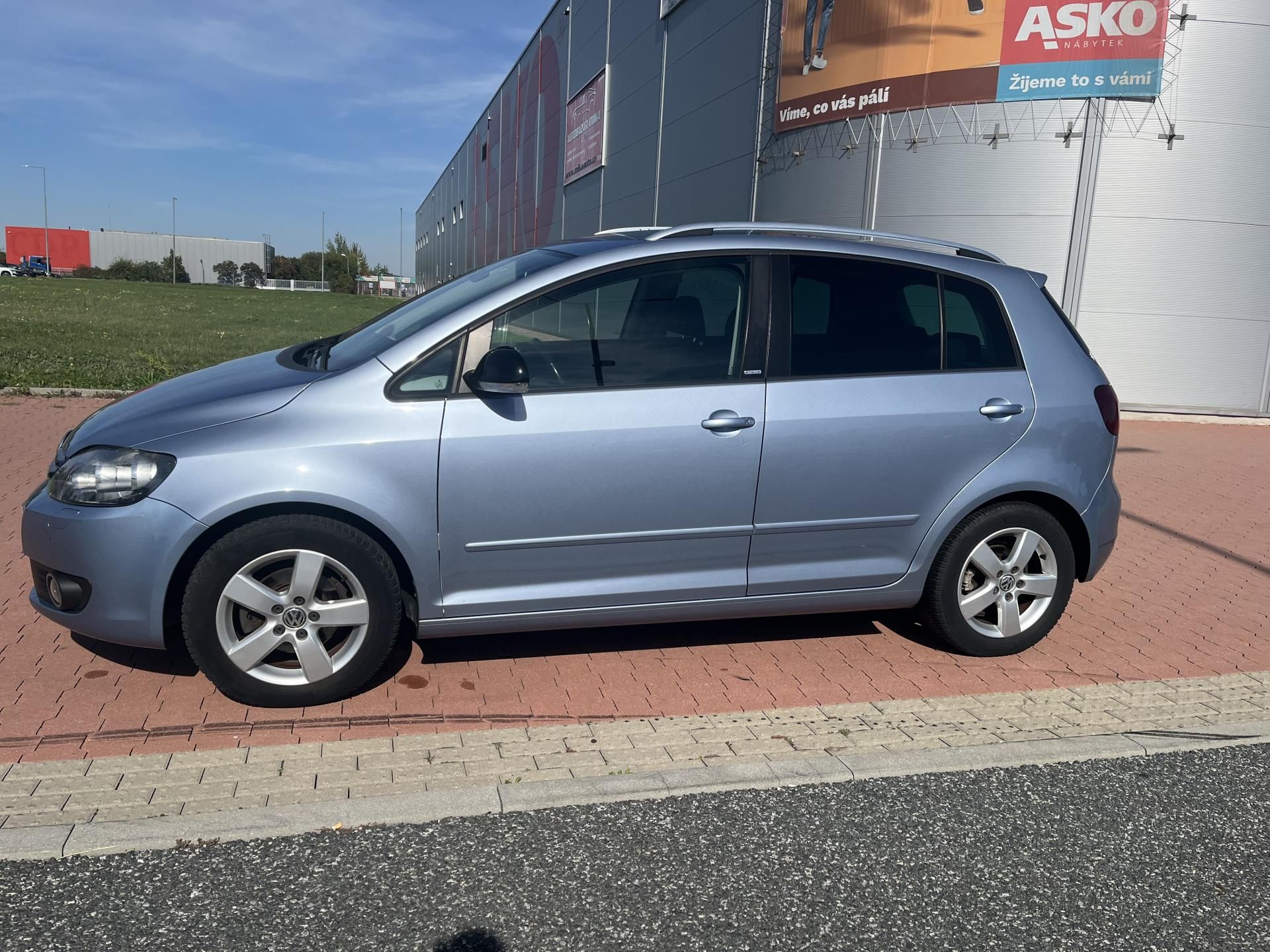 Volkswagen Golf Plus, 1.4 16V Style - fotka 2
