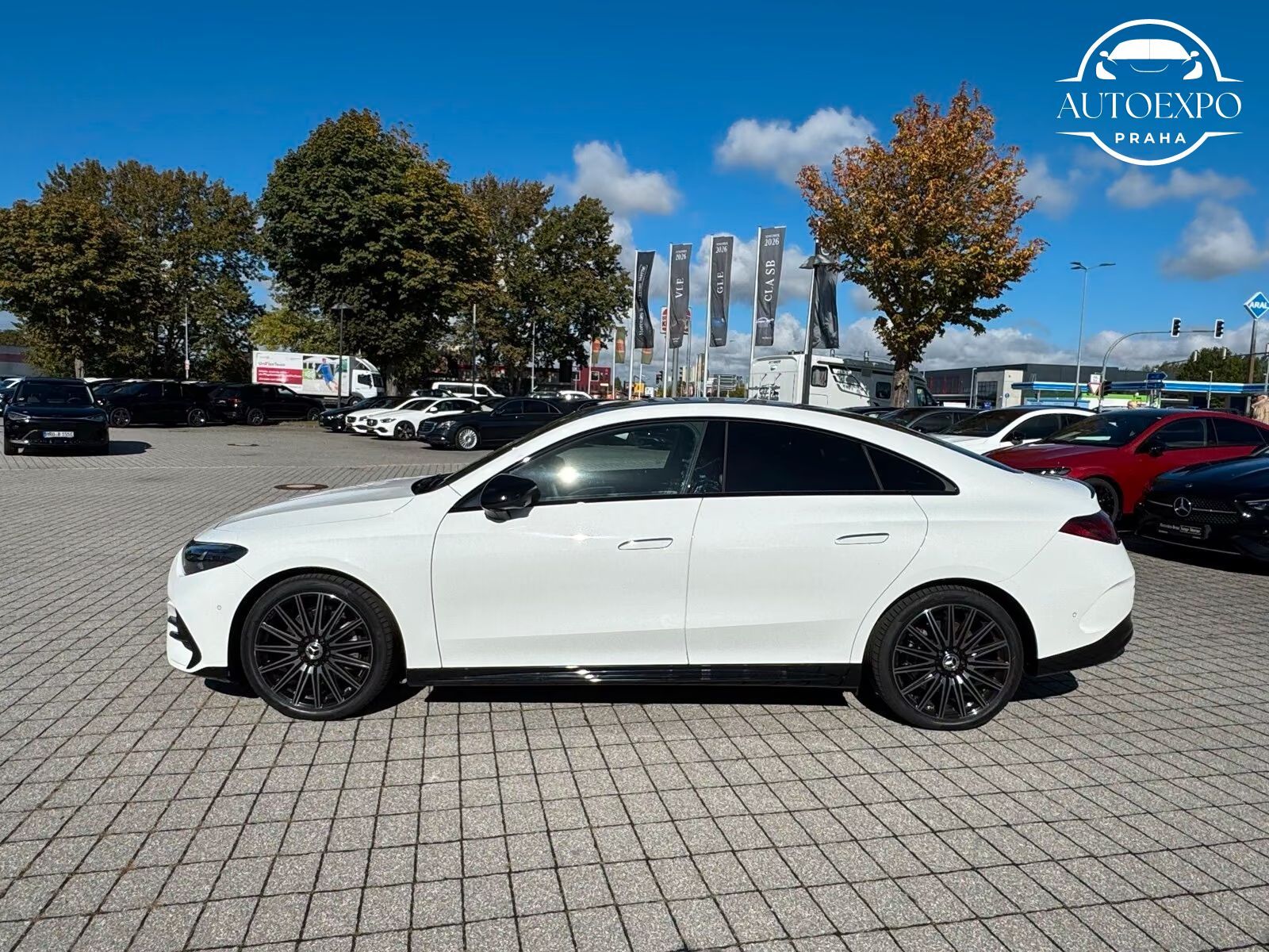Mercedes-Benz CLA, 350e 4M AMG*PANORAMA*360KAMERA - fotka 4