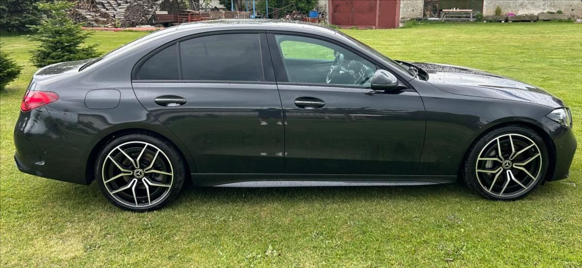 Mercedes-Benz Třídy C, 1,5 C 200 AMG paket  C 200 AMG - fotka 3