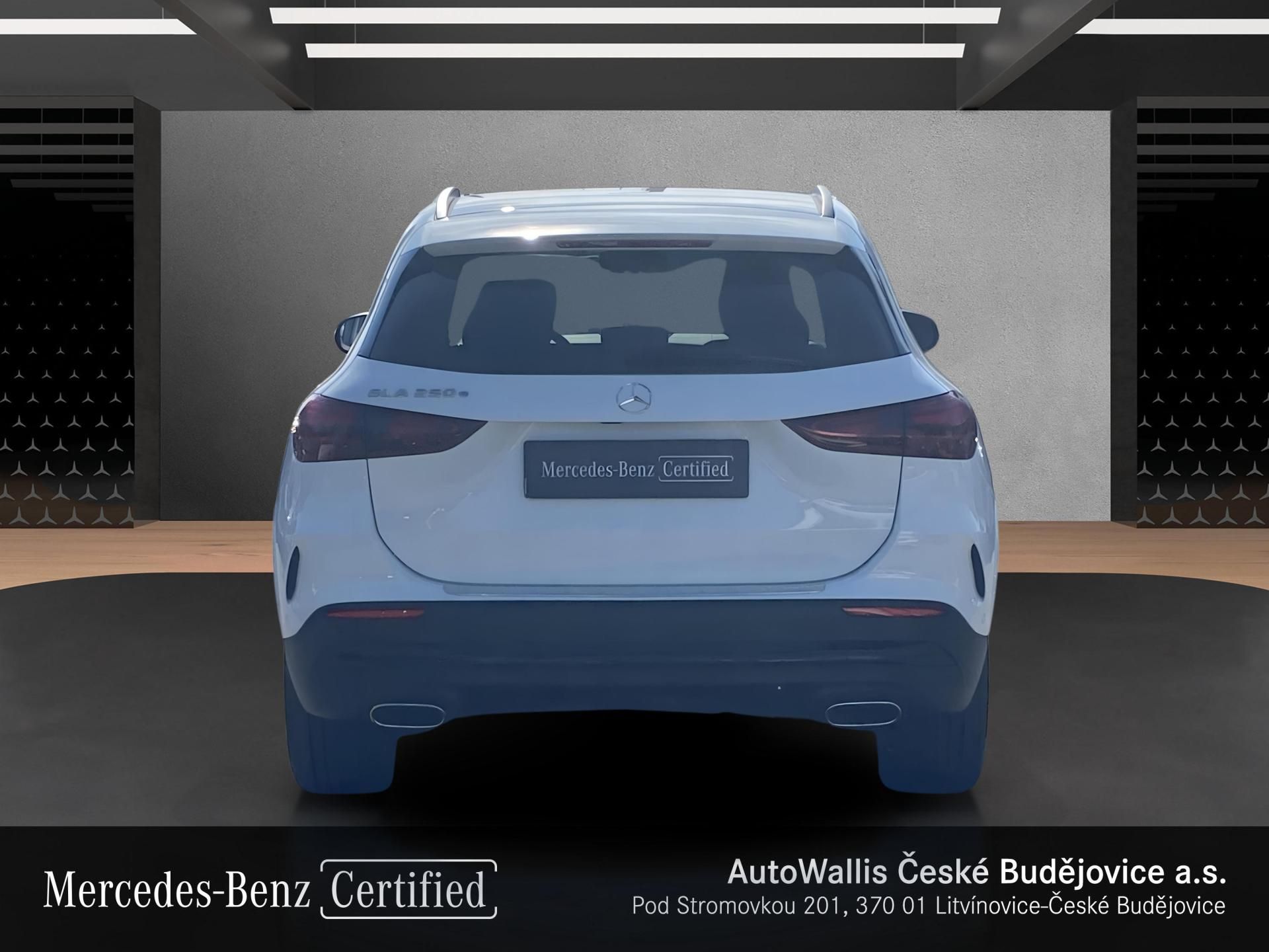 Mercedes-Benz GLA, GLA 250e AMG - fotka 4