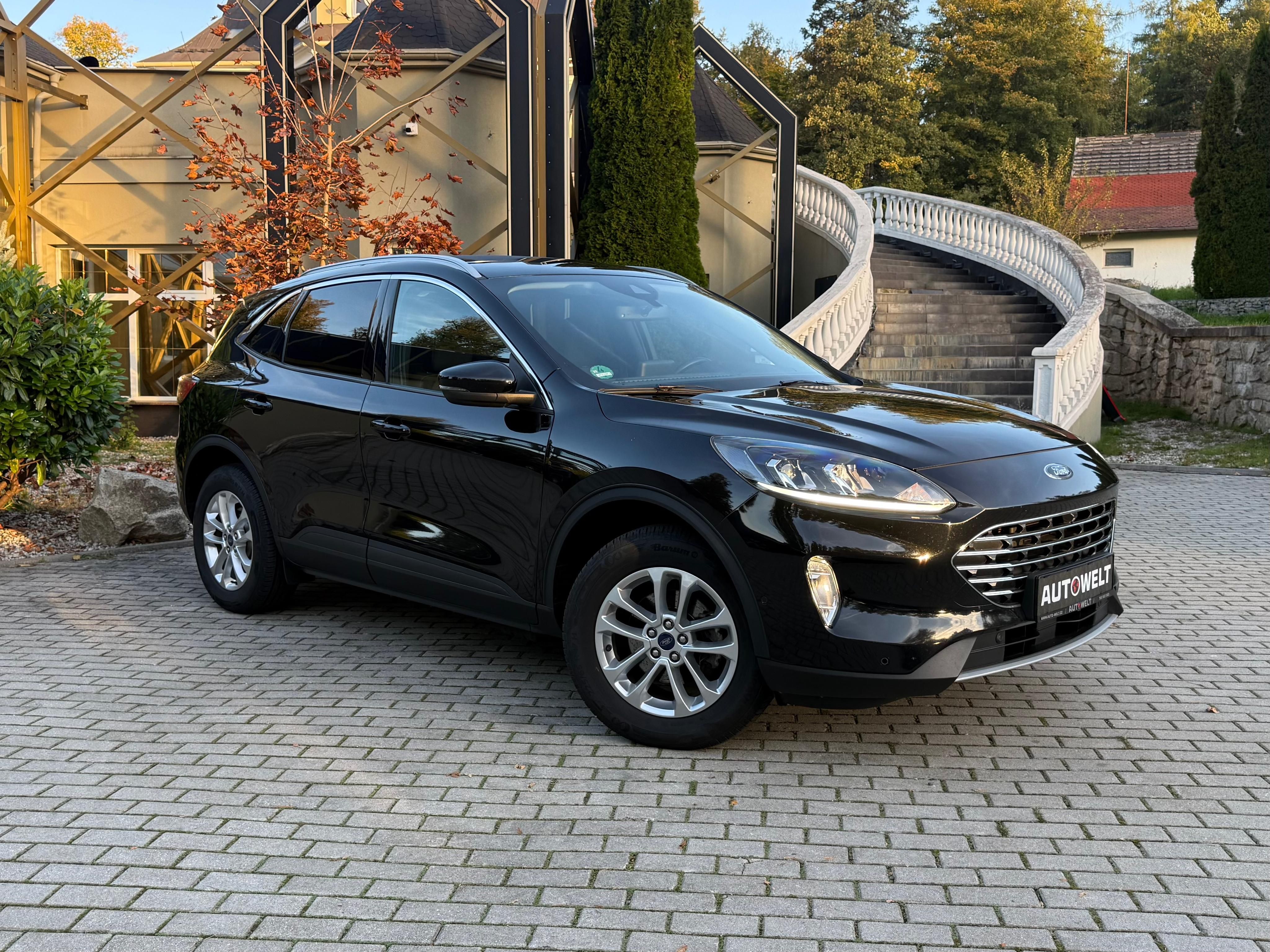 Ford Kuga, 2.5 PHEV AT/TITANIUM/LED/DPH!!