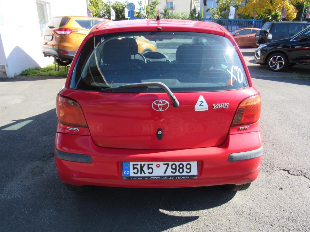Toyota Yaris, 1,0 i Terra VVT-i - fotka 5
