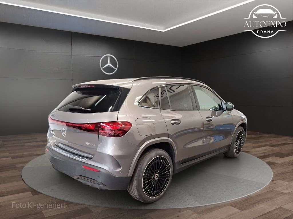 Mercedes-Benz EQA, 300 4M AMG*NIGHT*PANORAMA - fotka 3