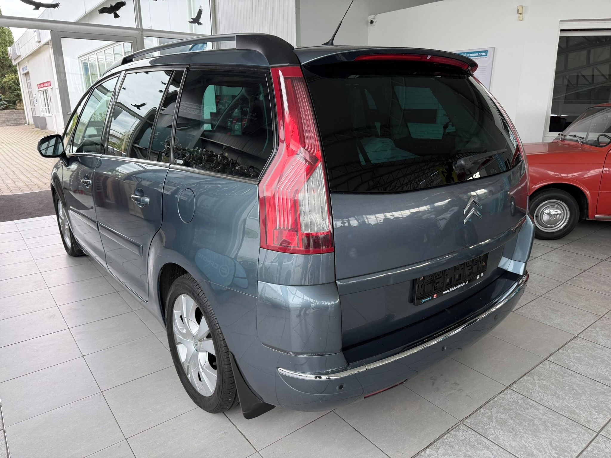 Citroën C4 Picasso, Grand Exclusive 2.0 HDi 100kW - fotka 5
