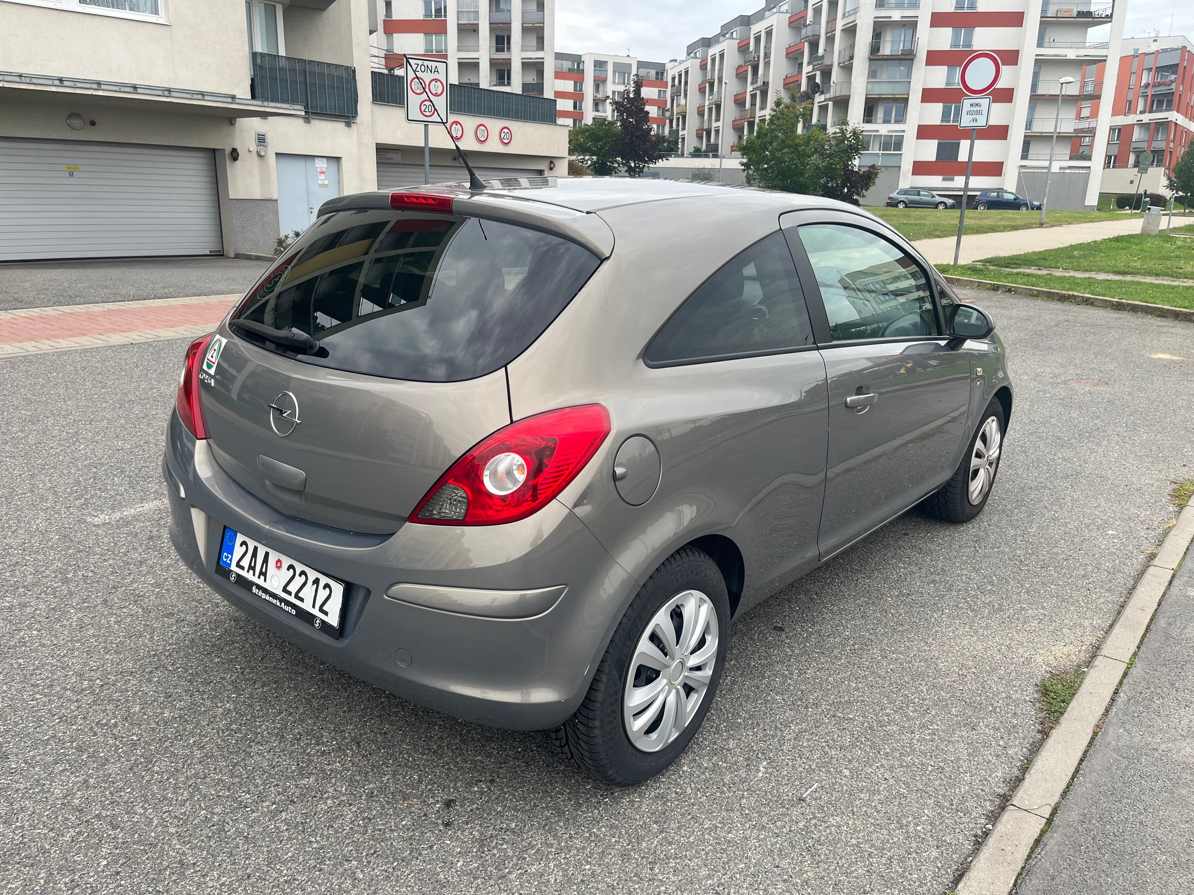Opel Corsa, Edition 111 Jahre - fotka 6