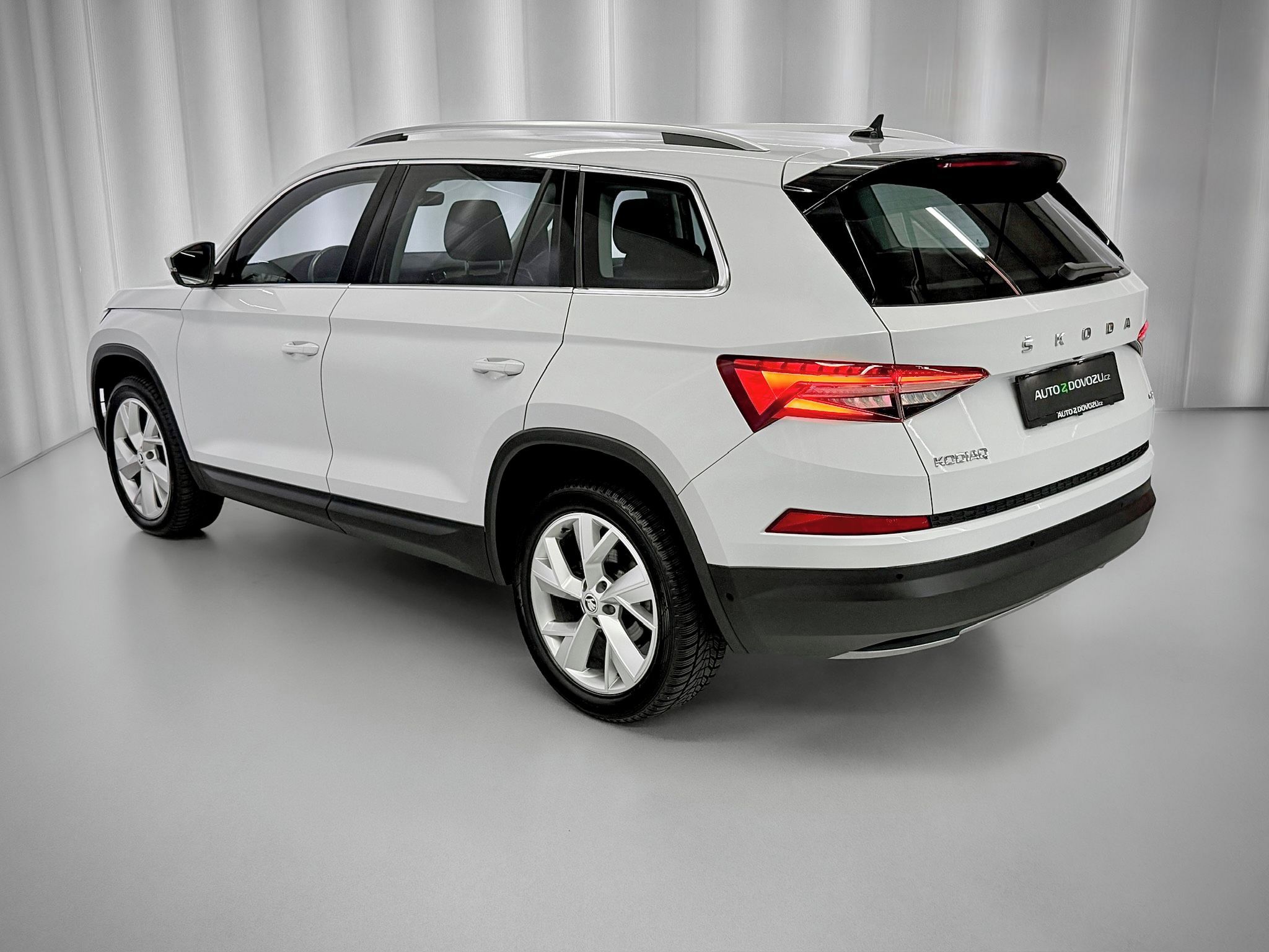 Škoda Kodiaq, 2.0 TDI 147KW DSG 4X4 STYLE - fotka 4