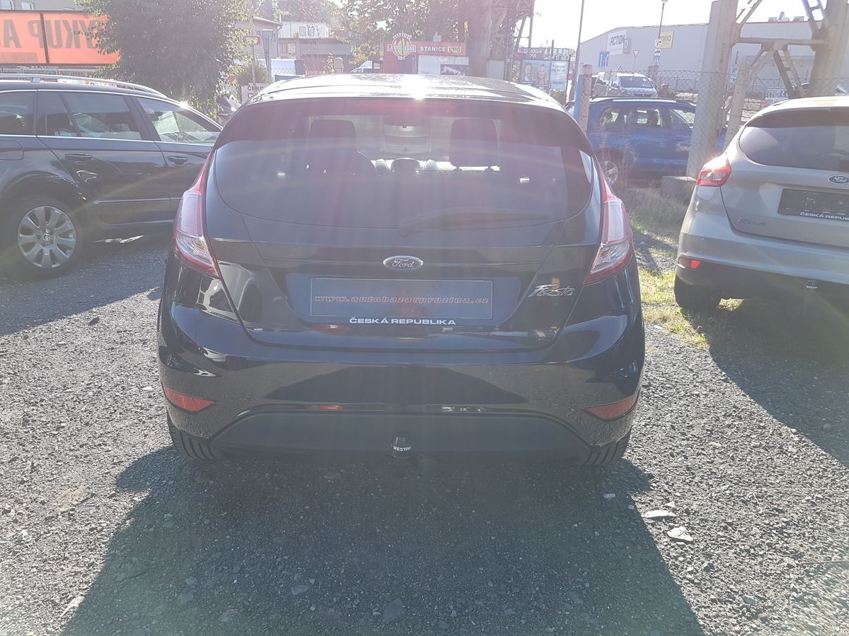 Ford Fiesta, 1.2i 44KW VÝHŘEV SED. - fotka 4