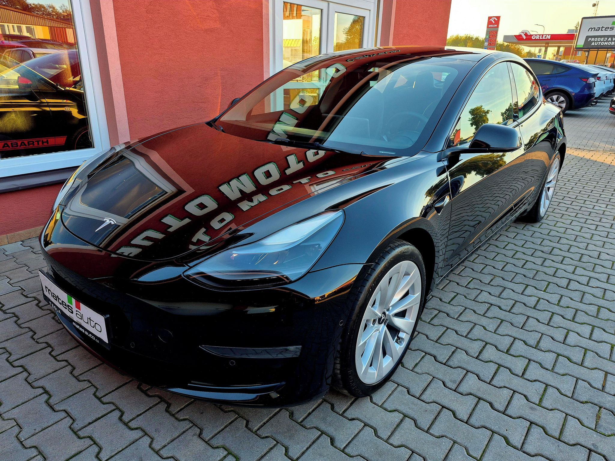 Tesla Model 3, Long Range Dual Motor 366 kW