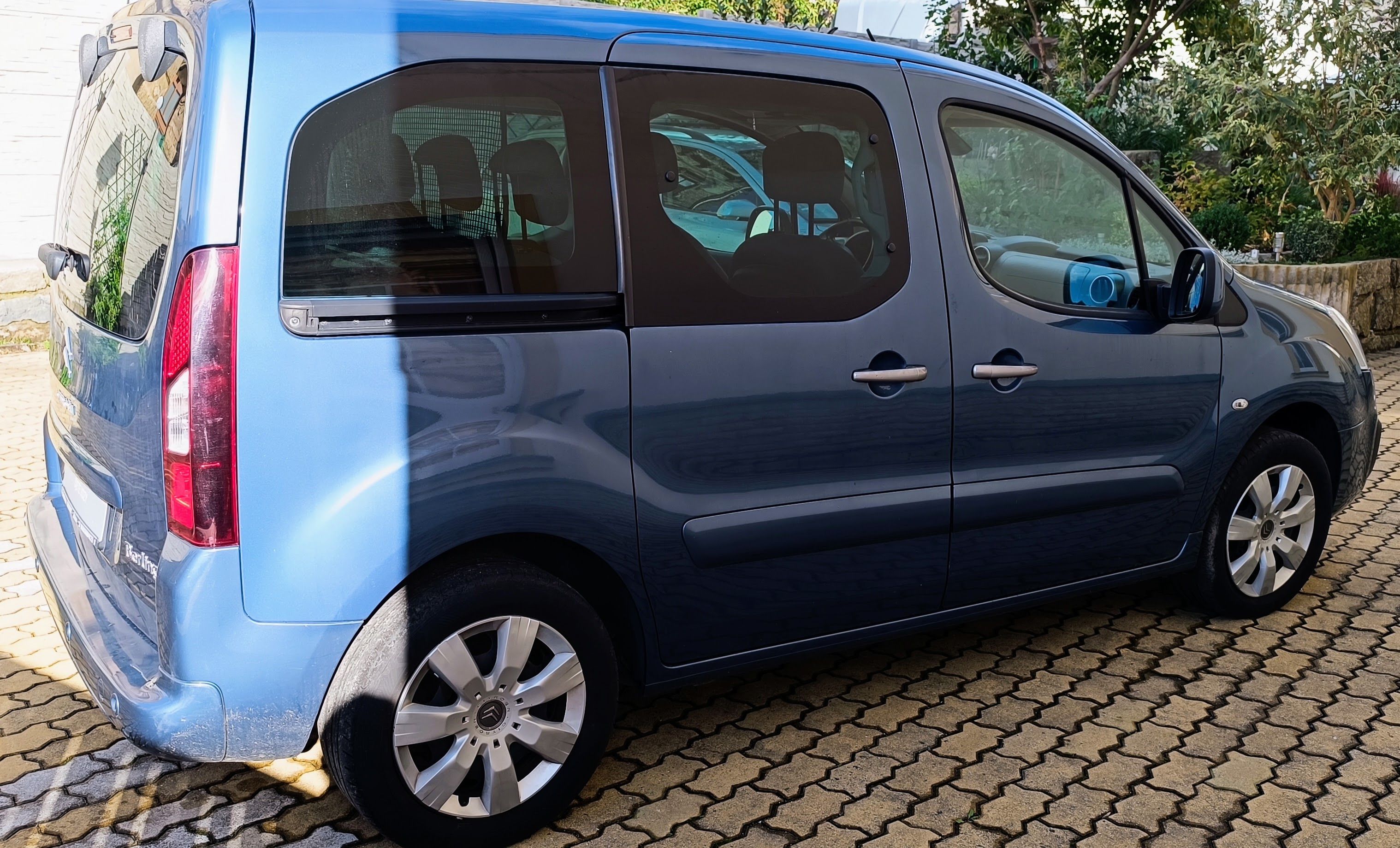 Citroën Berlingo, Berlingo 1,2i - PURE - fotka 4