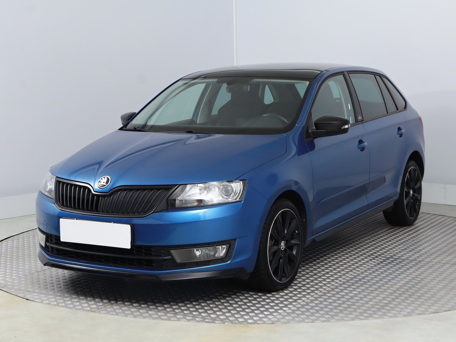 Škoda Rapid, 1.4 TSI, Spaceback, Automat - fotka 2
