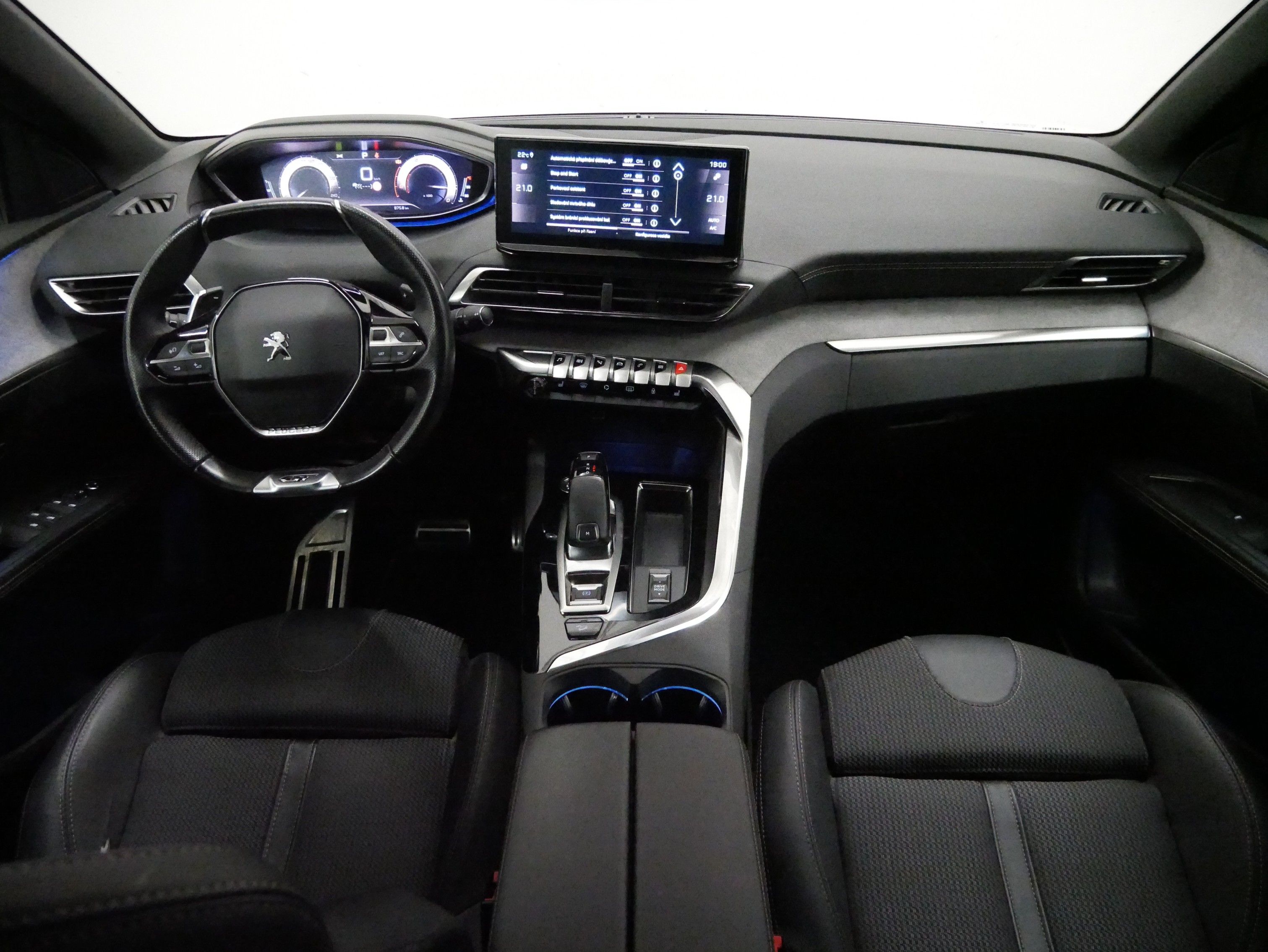 Peugeot 5008, 1.5 HDi 96kW GT - fotka 6