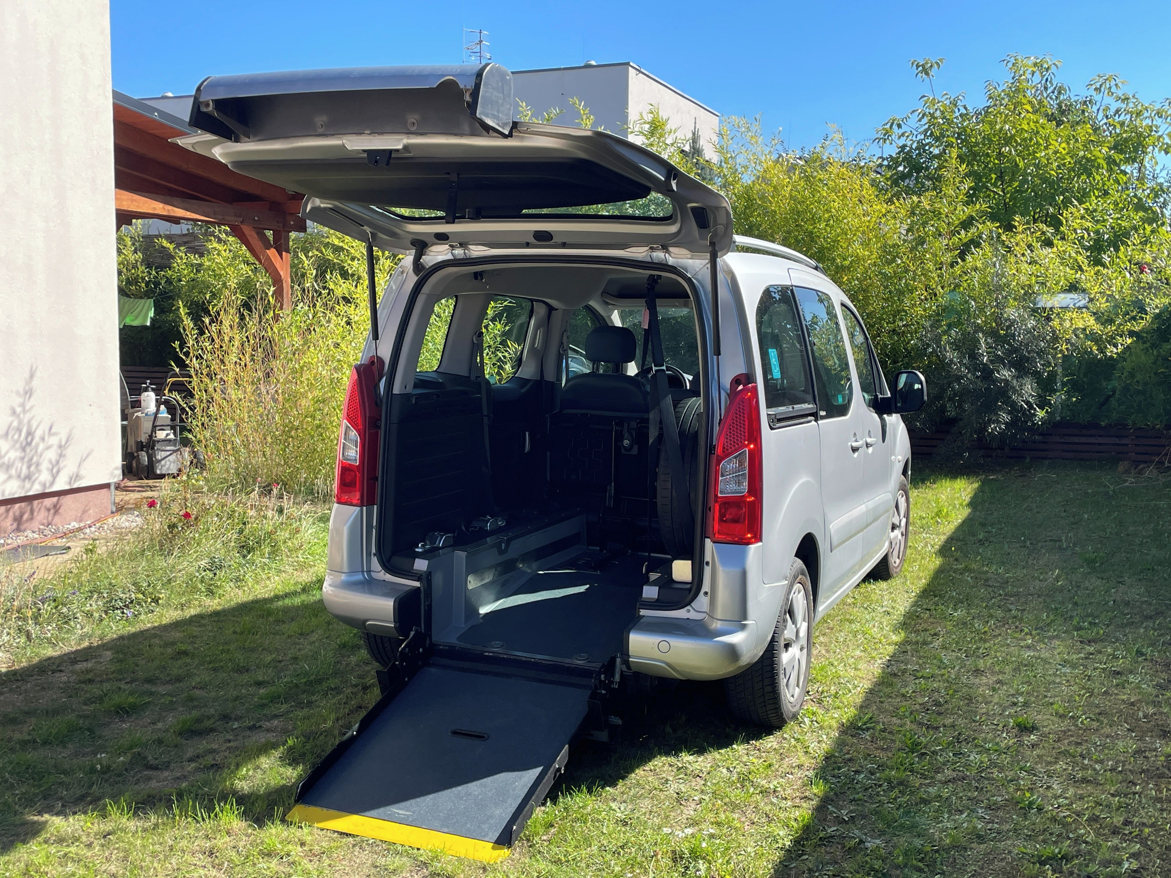 Citroën Berlingo, PRO PŘEVOZ VOZÍČKÁŘE