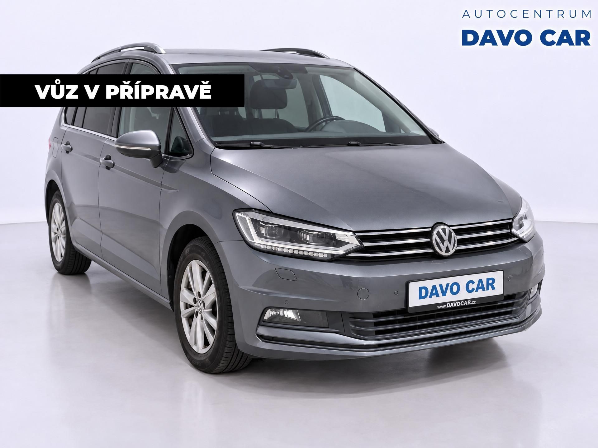 Volkswagen Touran, 2,0 TDI 85kW DSG Parorama Navi - fotka 4