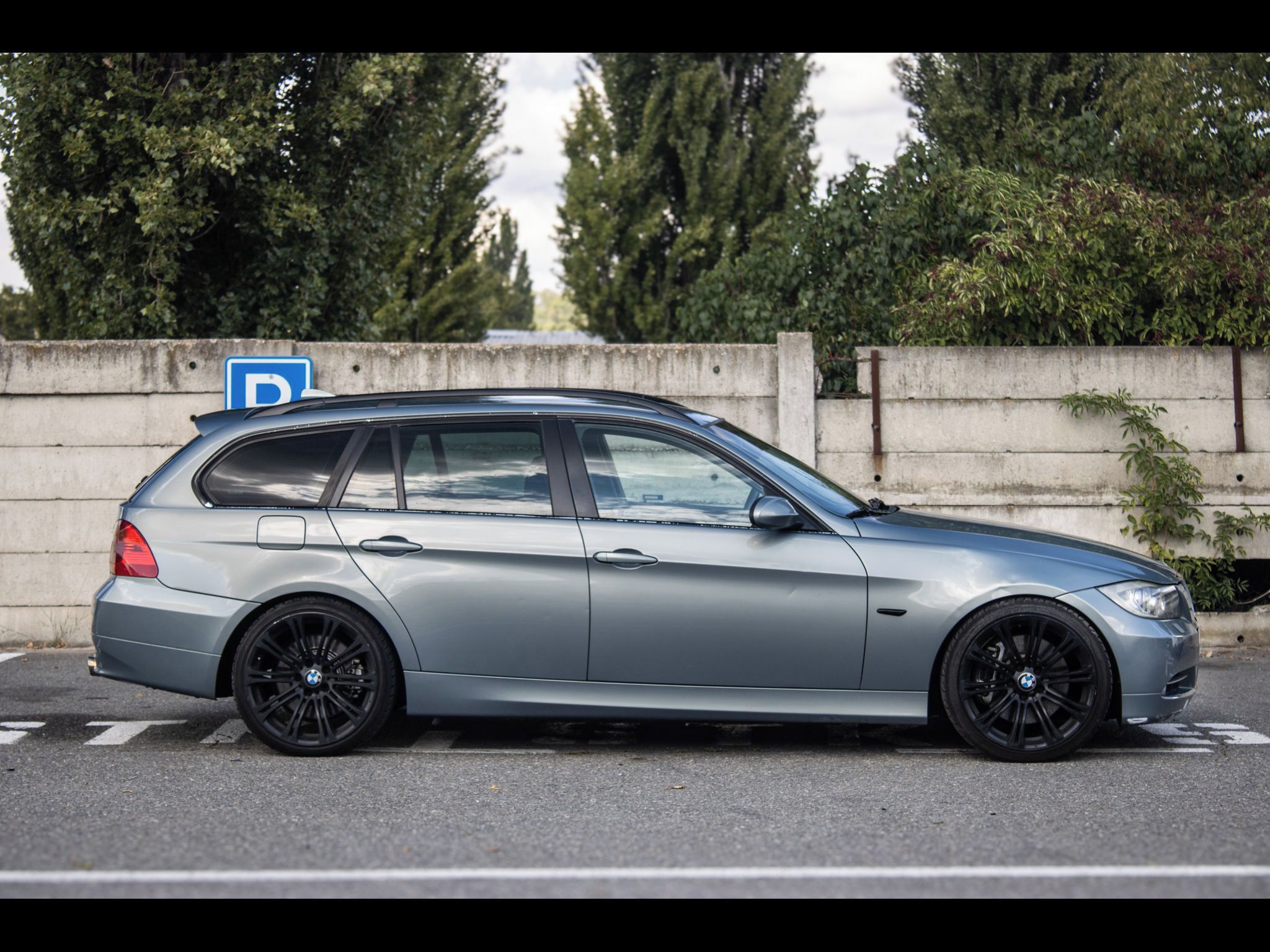 BMW Řada 3 - fotka 4