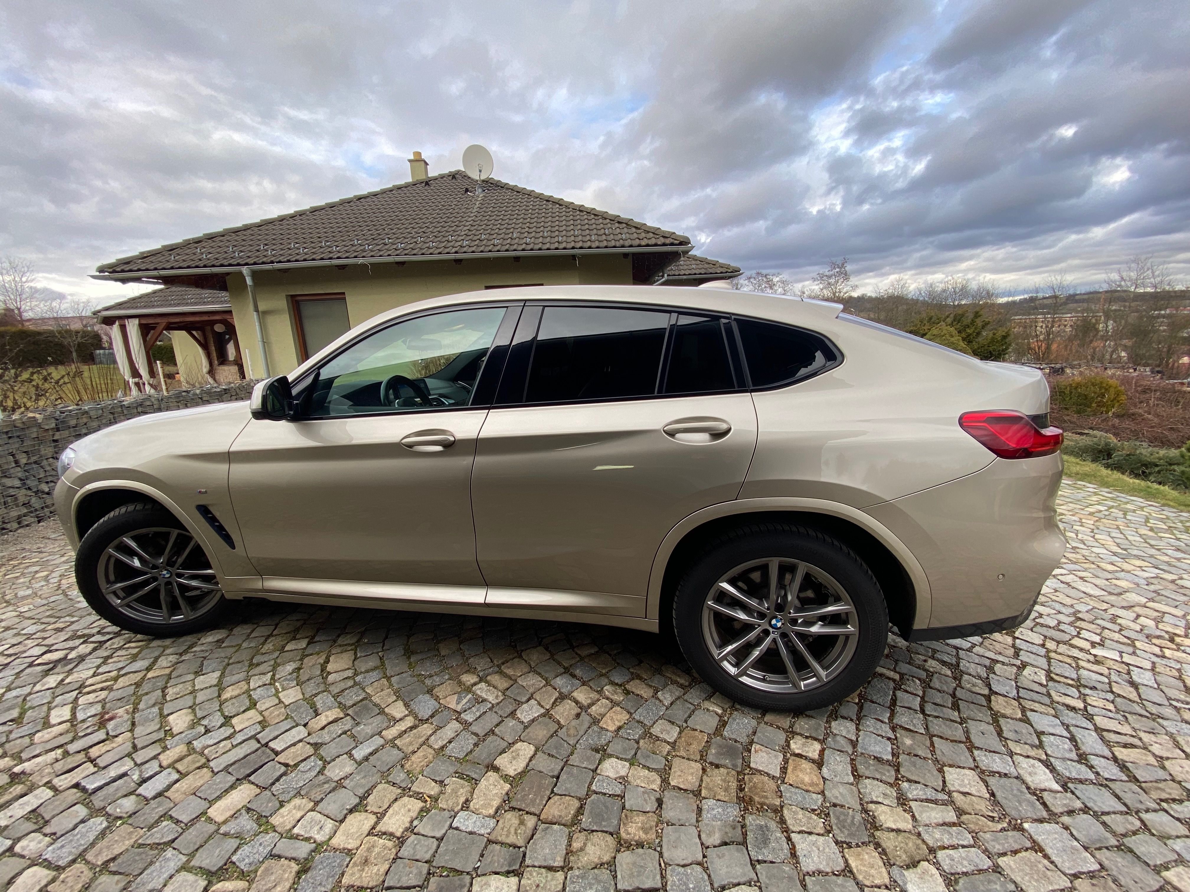 BMW X4, BMW X4, xDrive, ČR, M-PAKET - fotka 3