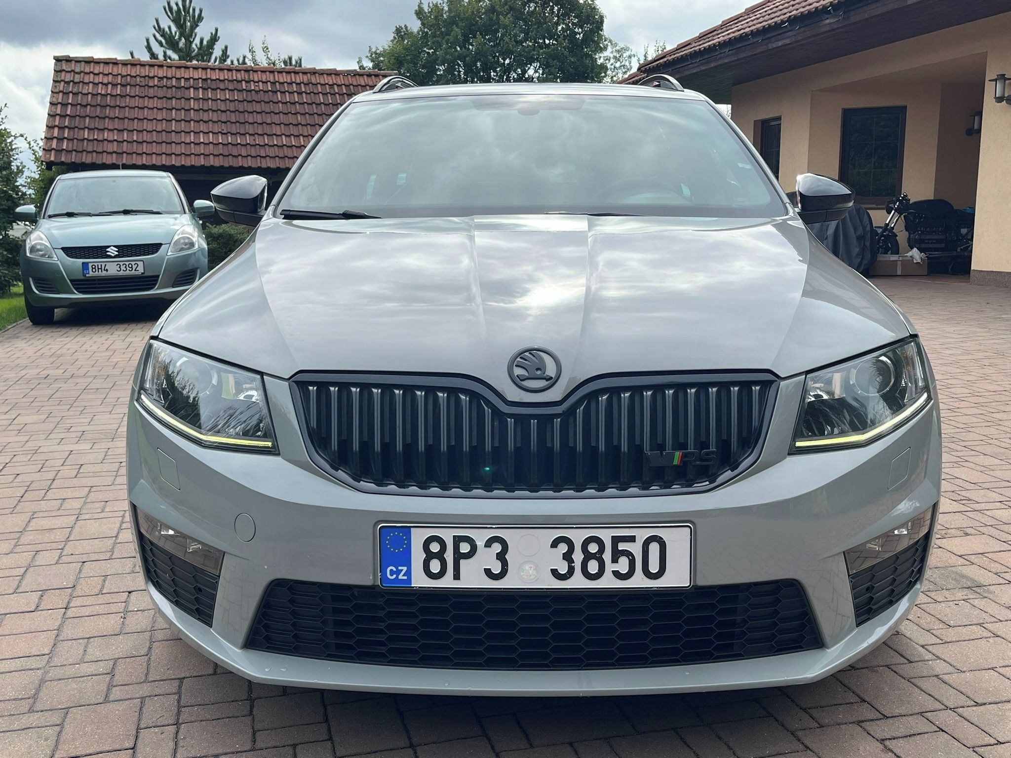 Škoda Octavia, 2.0 TSI RS 4x4 Challenge Navi - fotka 3