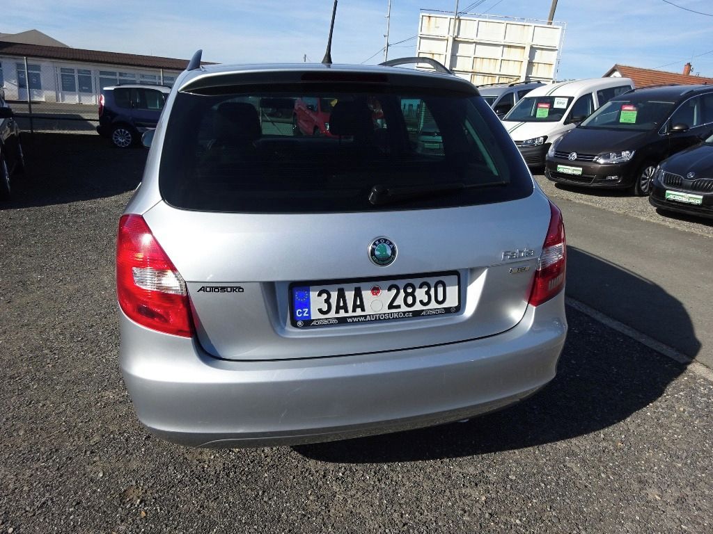 Škoda Fabia, COMBI II Amb. 1,2TSI 63kW - ČR - fotka 6