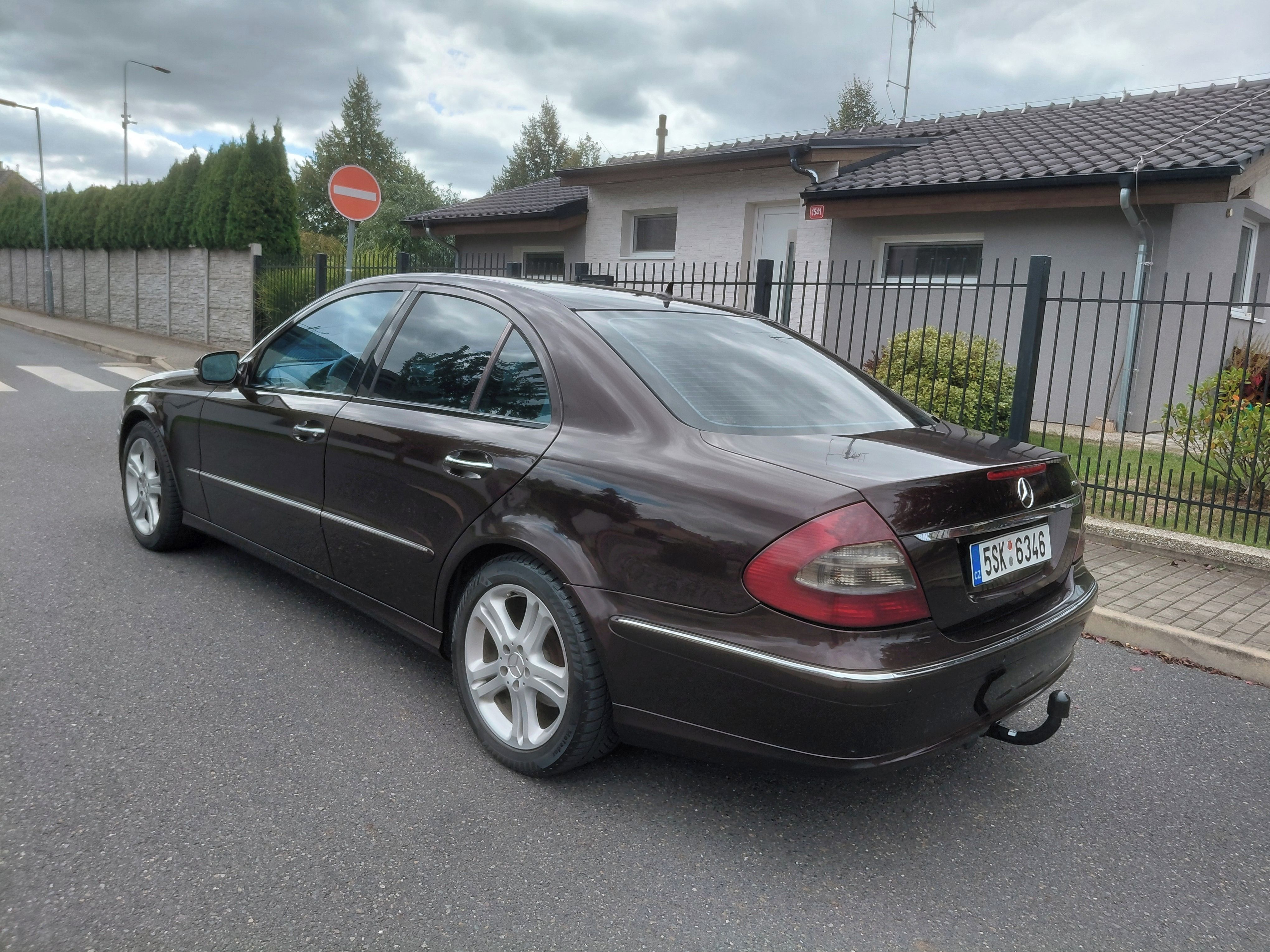 Mercedes-Benz Třídy E, 280CDI Avantgarde,Facelift - fotka 5