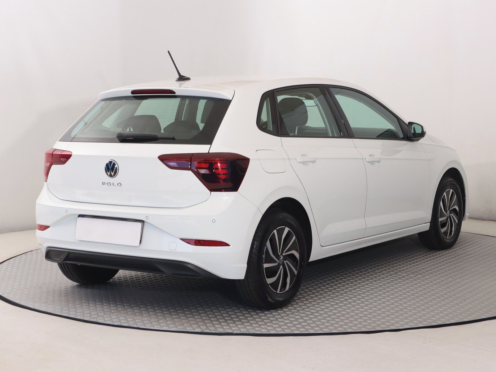 Volkswagen Polo, 1.0 TSI, Automat, Serv.kniha - fotka 5