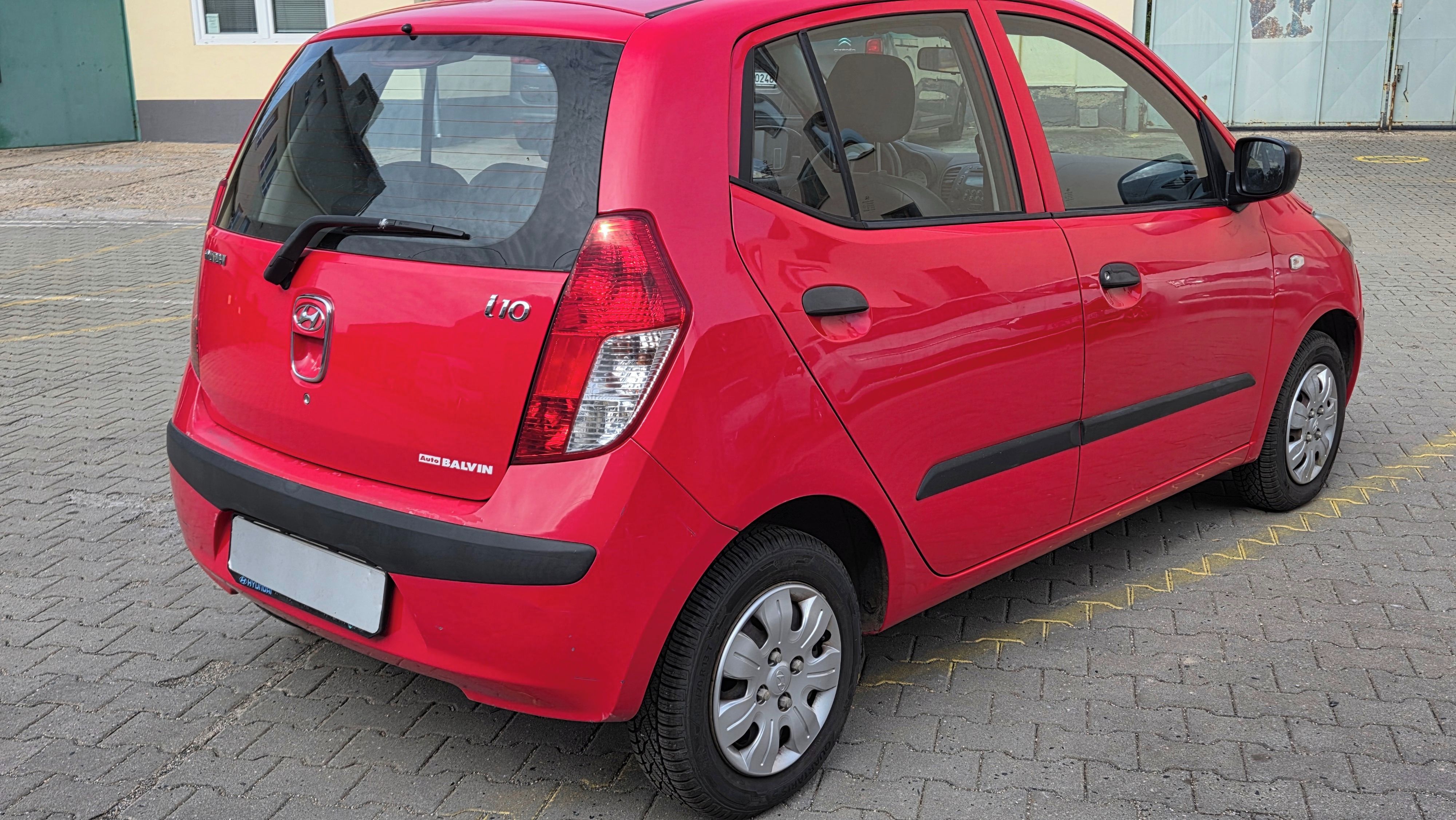 Hyundai i10, 1. Majitel, Čr - fotka 6