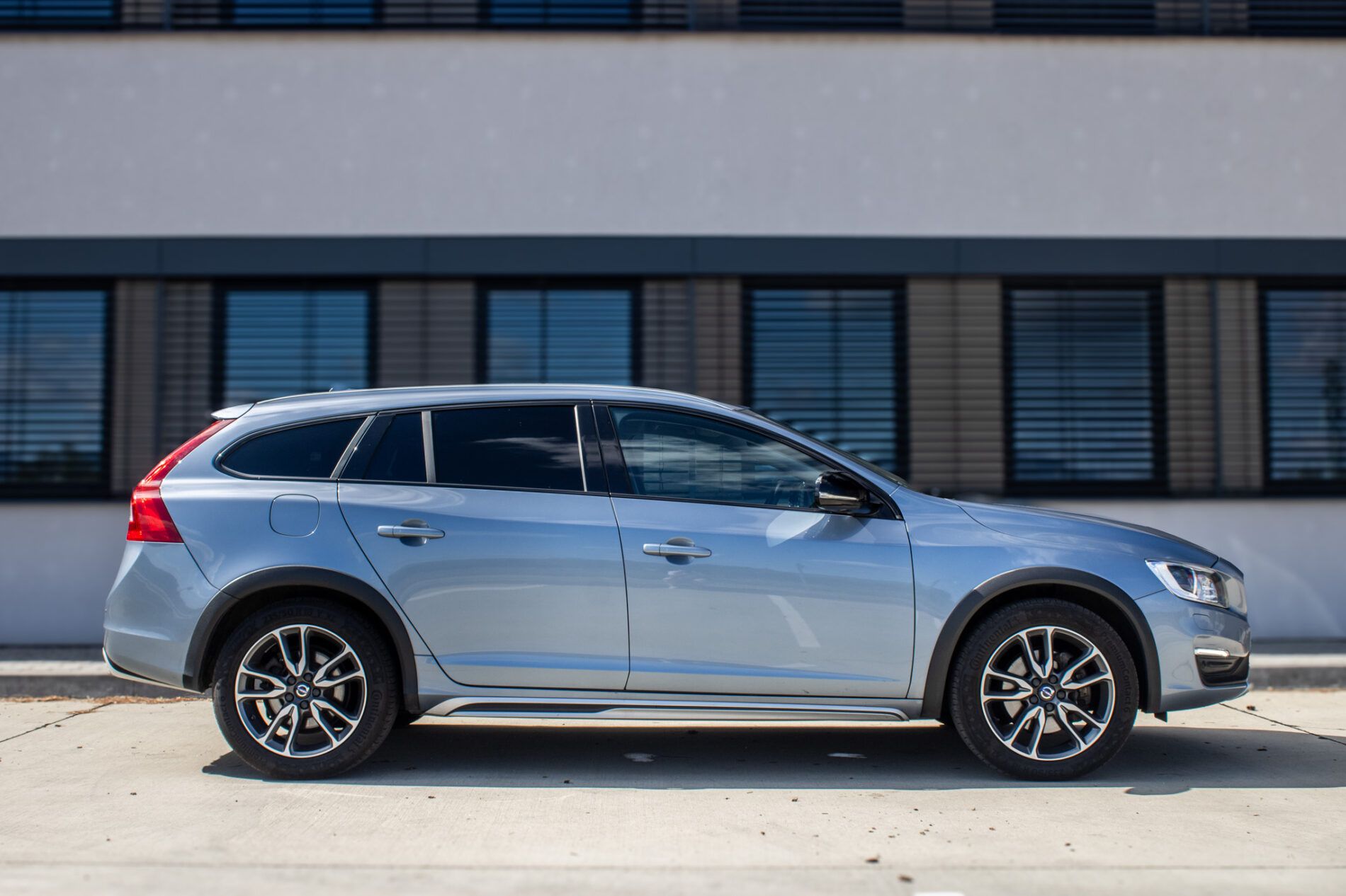 Volvo V60 - fotka 4