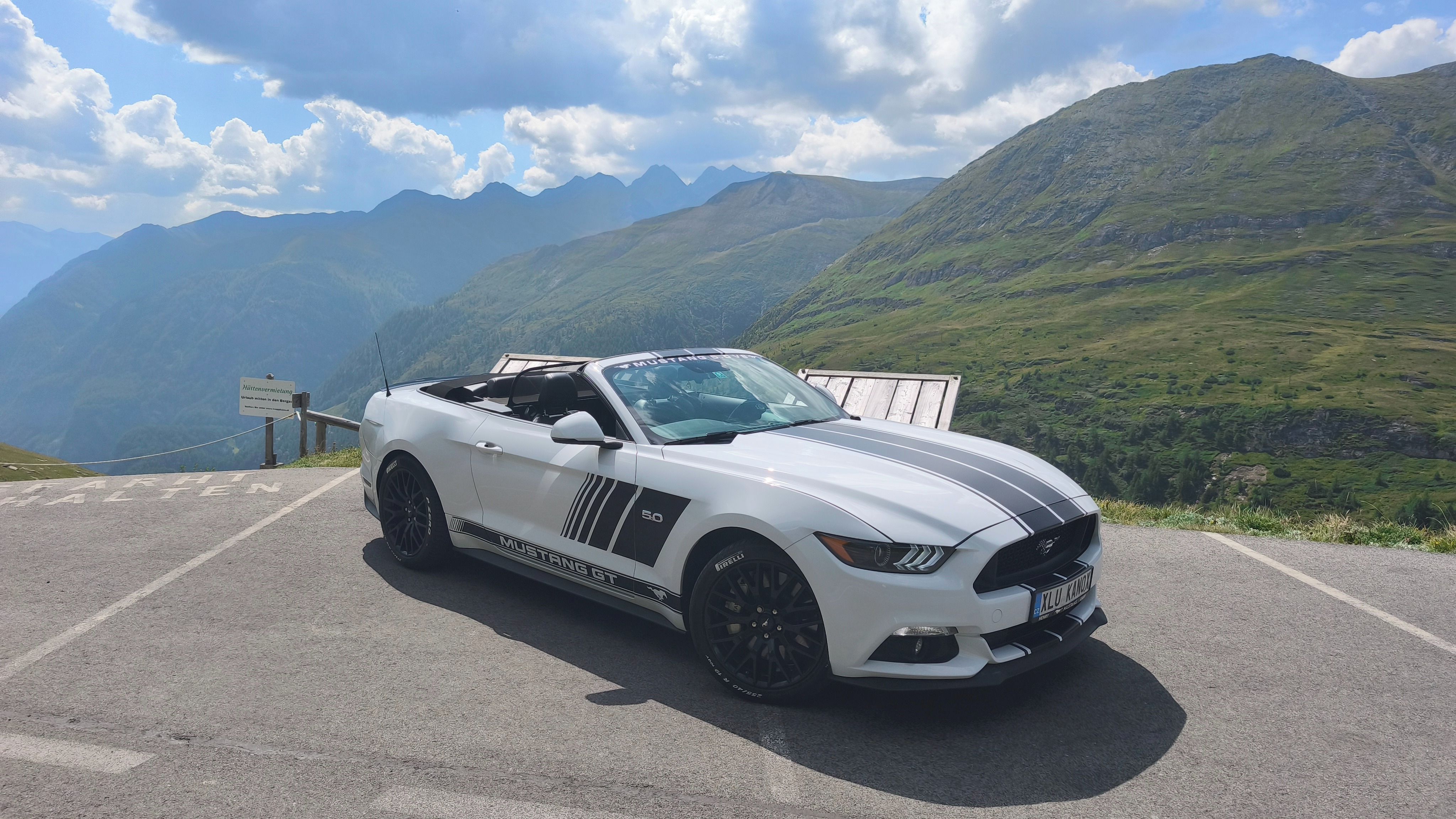 Ford Mustang - fotka 6