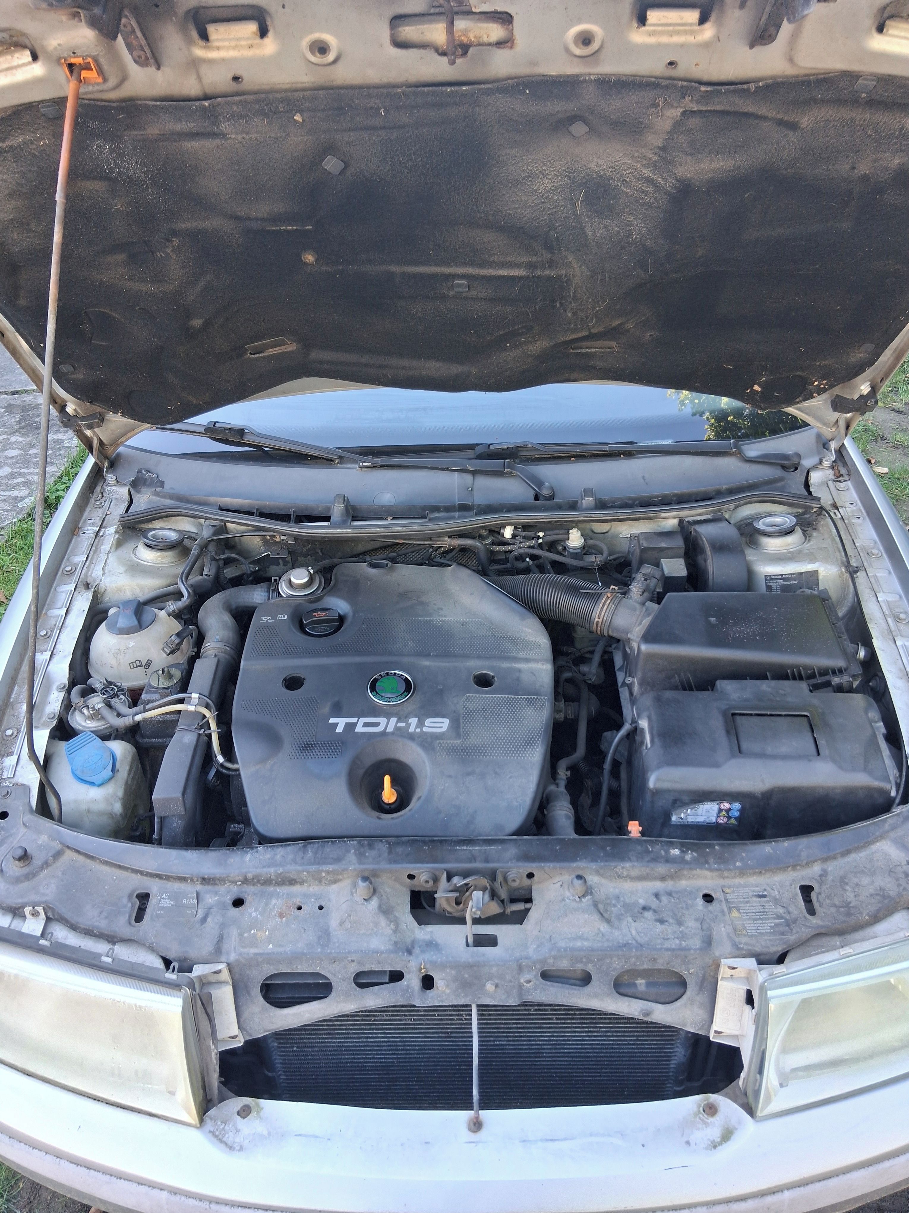Škoda Octavia, 1,9TDI (bez STK) rezervace - fotka 6