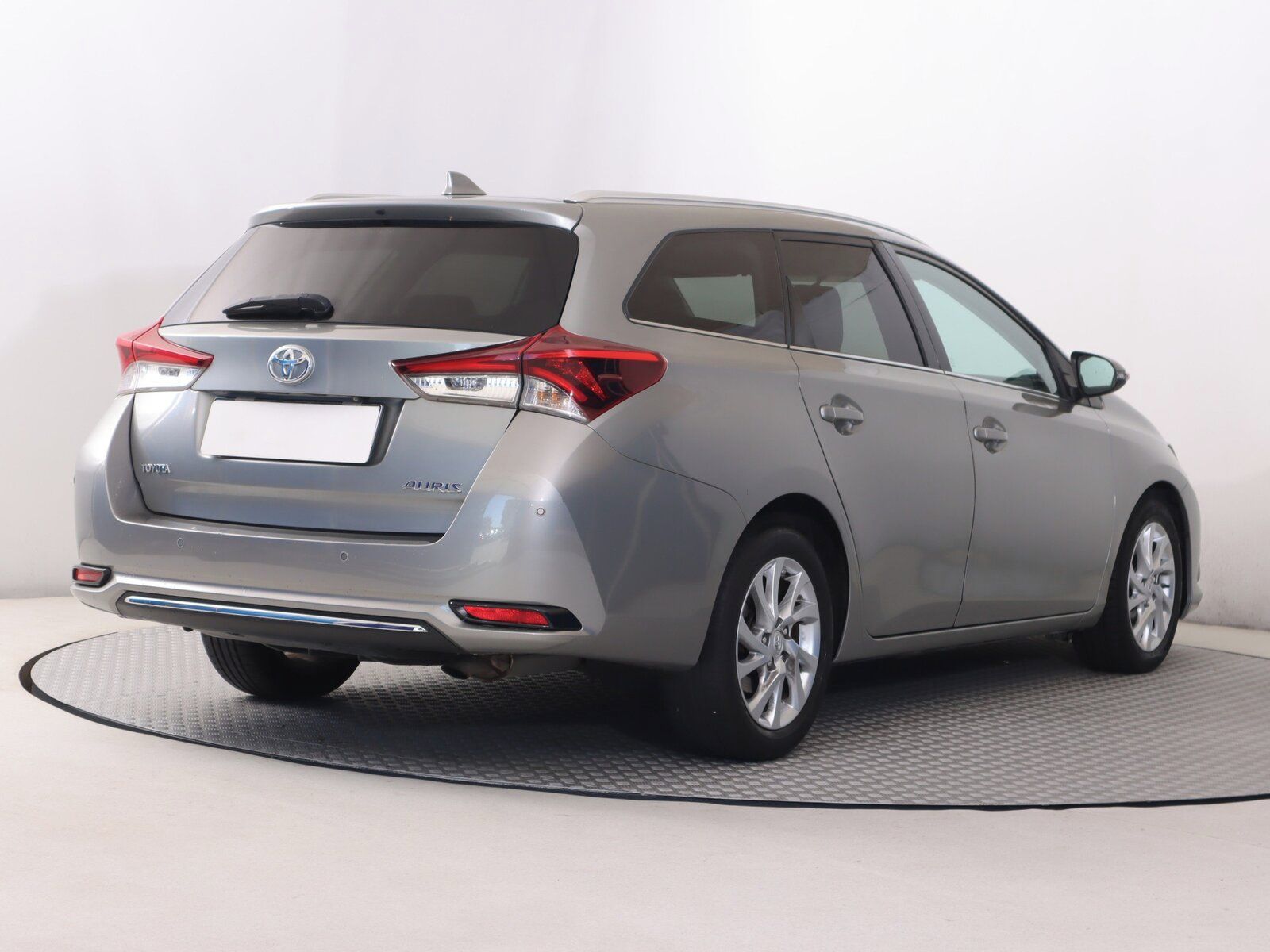 Toyota Auris, 1.6 D-4D - fotka 5