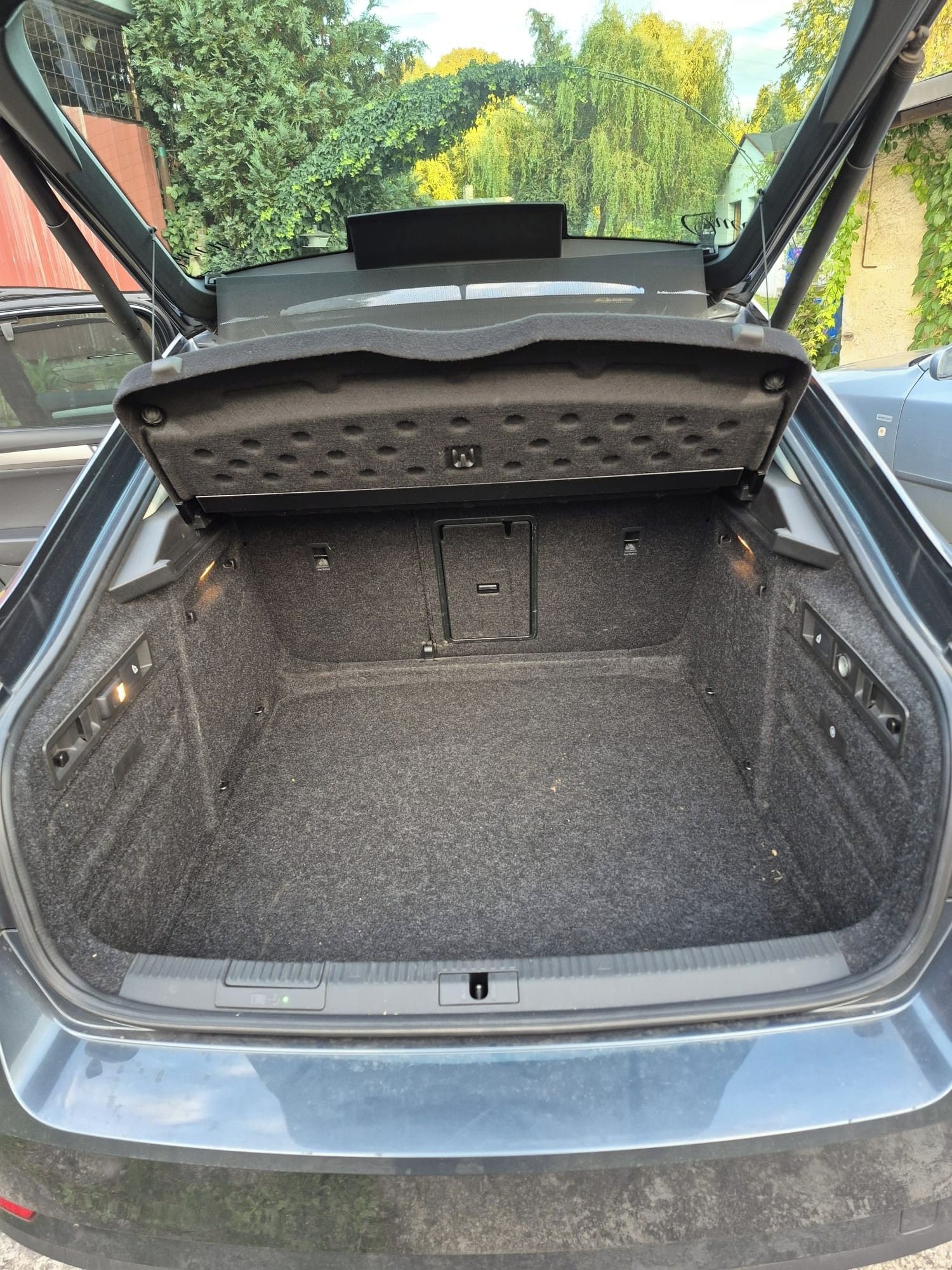 Škoda Superb, Superb 2.0 TDI,DSG 110 kW - fotka 5