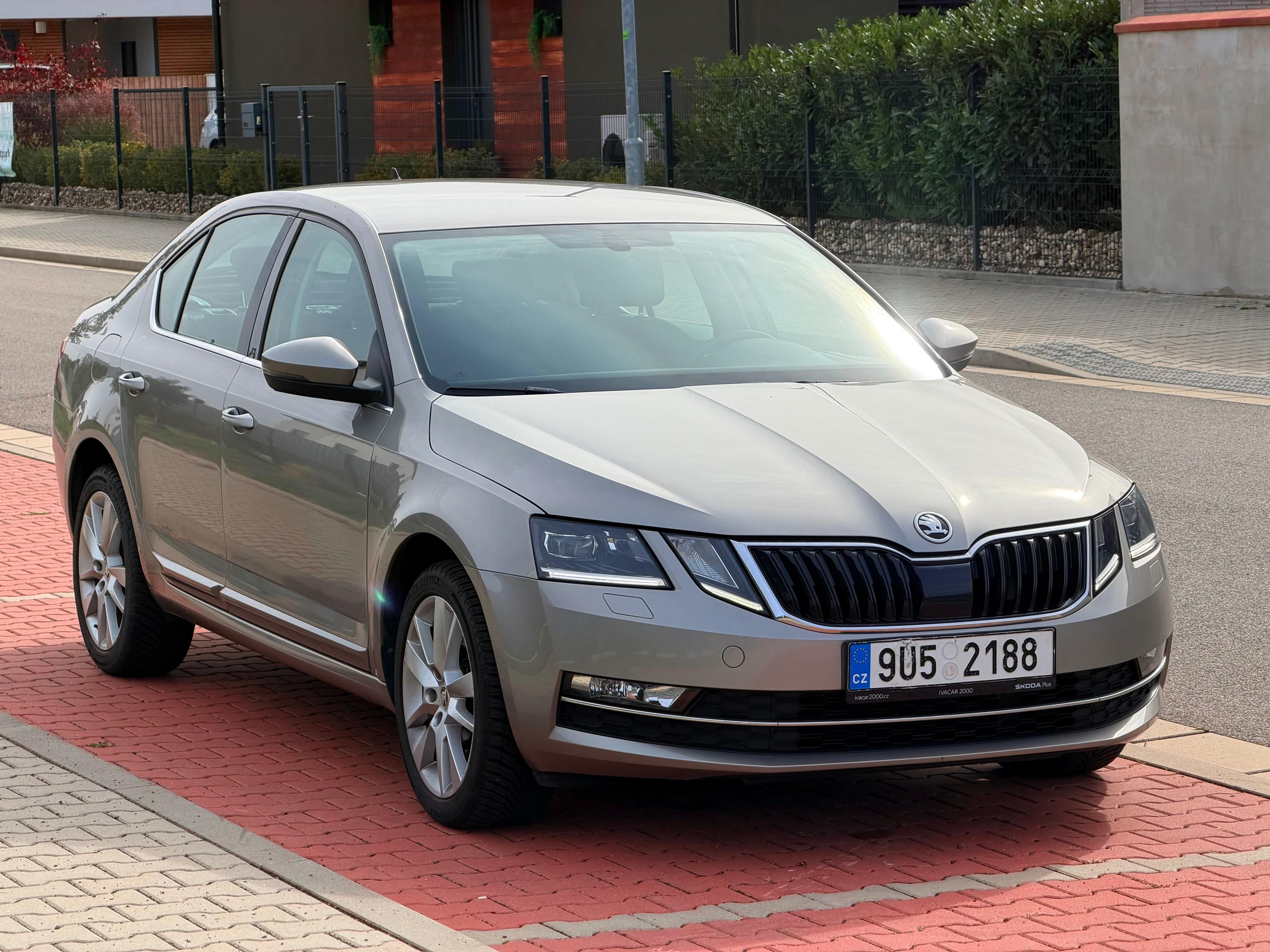 Škoda Octavia, STYLE 1.4 TSI 110kw DSG CZ - fotka 2