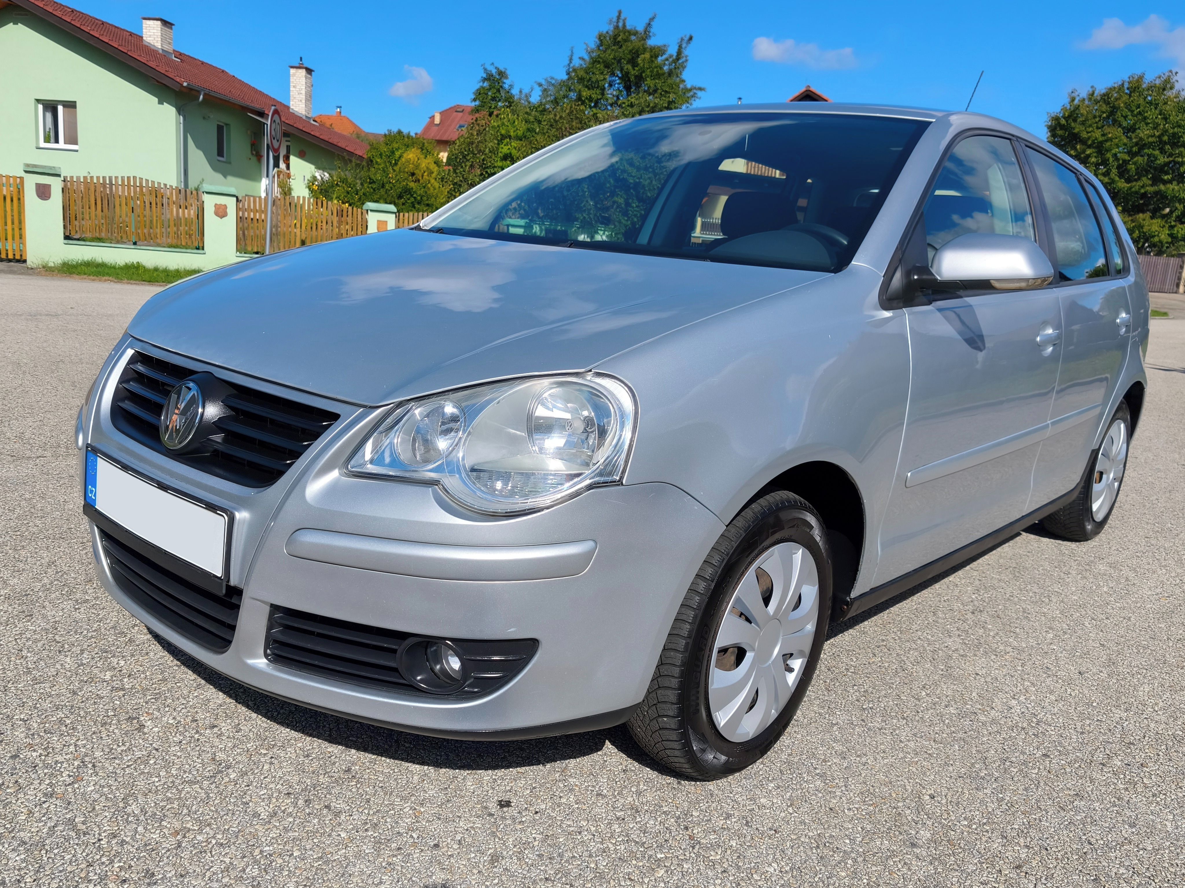 Volkswagen Polo, 1.4 16V 55kw - STK 10/2027 - fotka 2