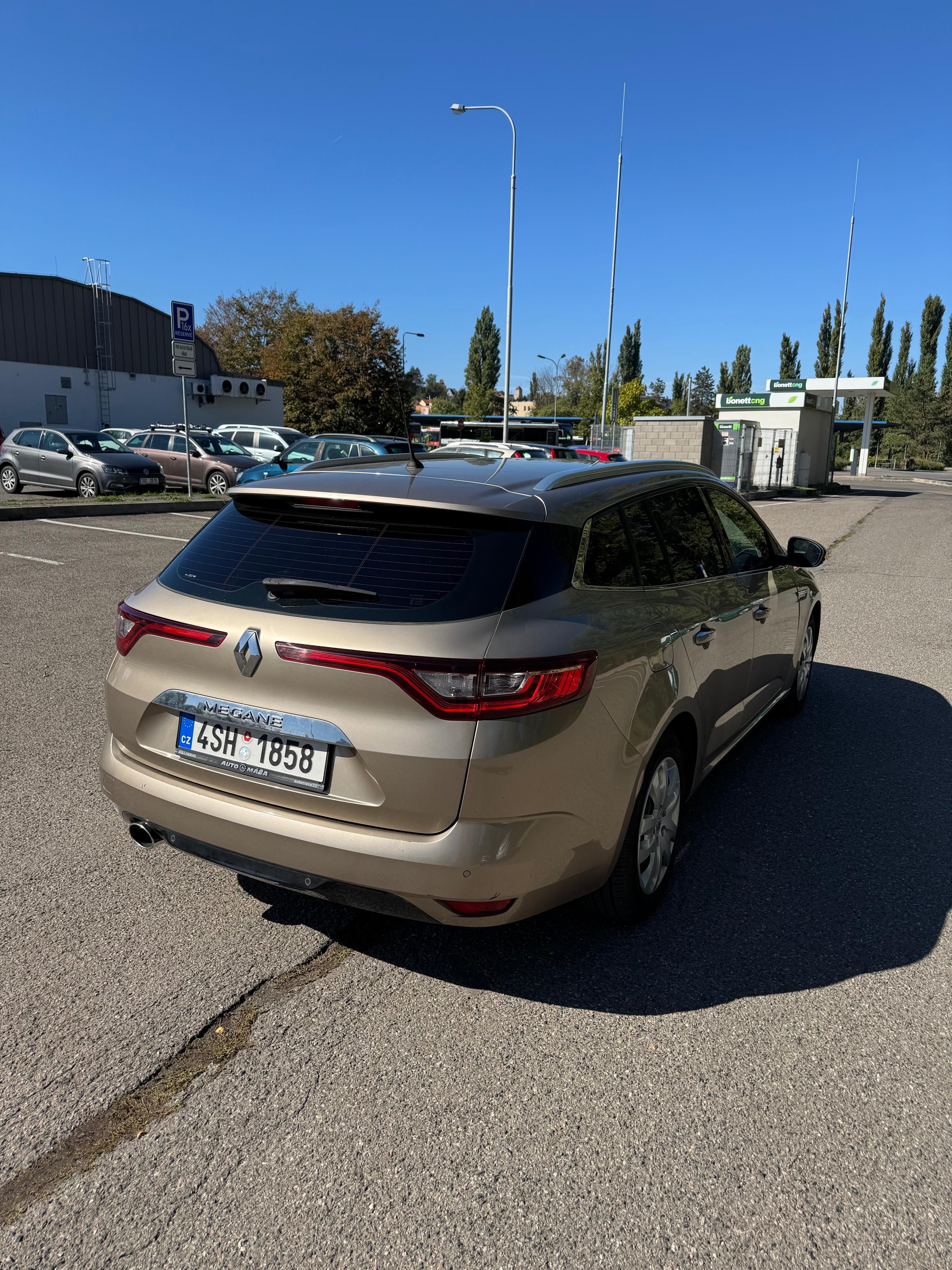 Renault Mégane, 1,2TCe 96kW, Airplay - fotka 3